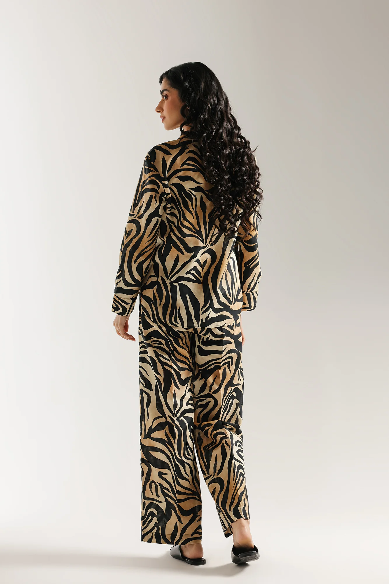PRINTED SUIT (E0666/116/114) - Image 3