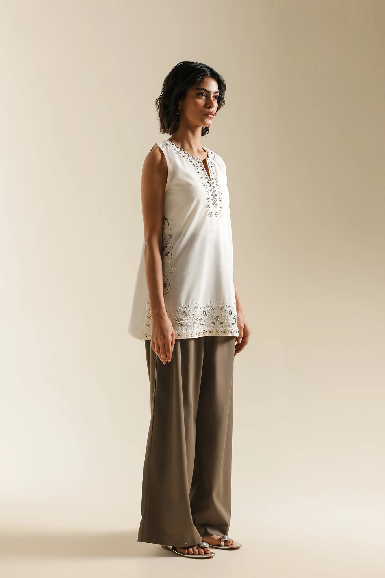 KURTI (E0675/119/002) - Image 3
