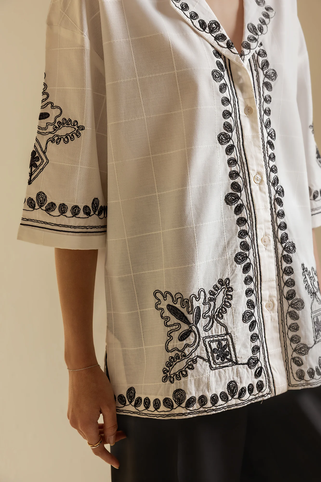 EMBROIDERED KURTI (S2E0489/119/002) - Image 12