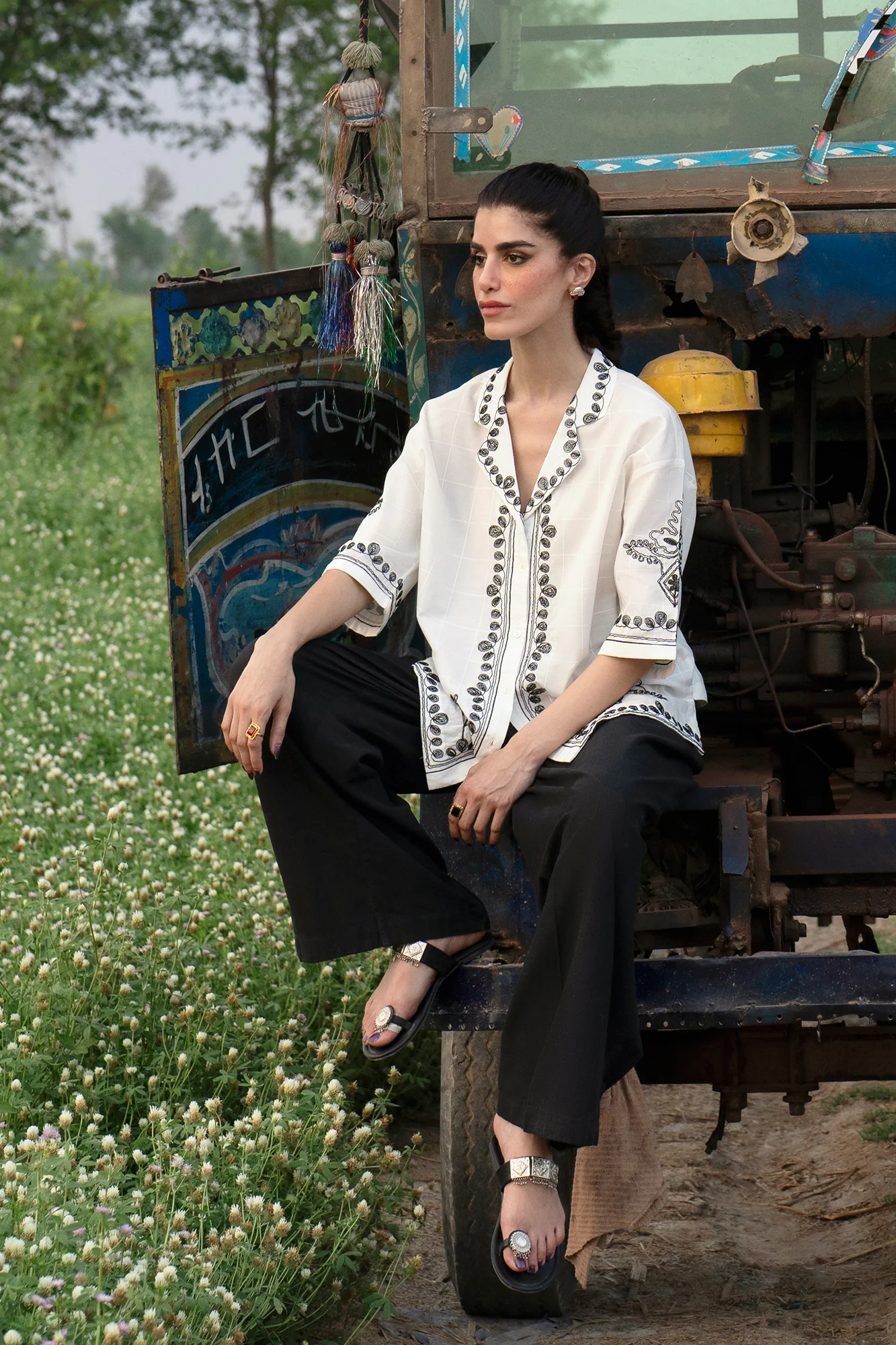 EMBROIDERED KURTI (S2E0489/119/002) - Image 3