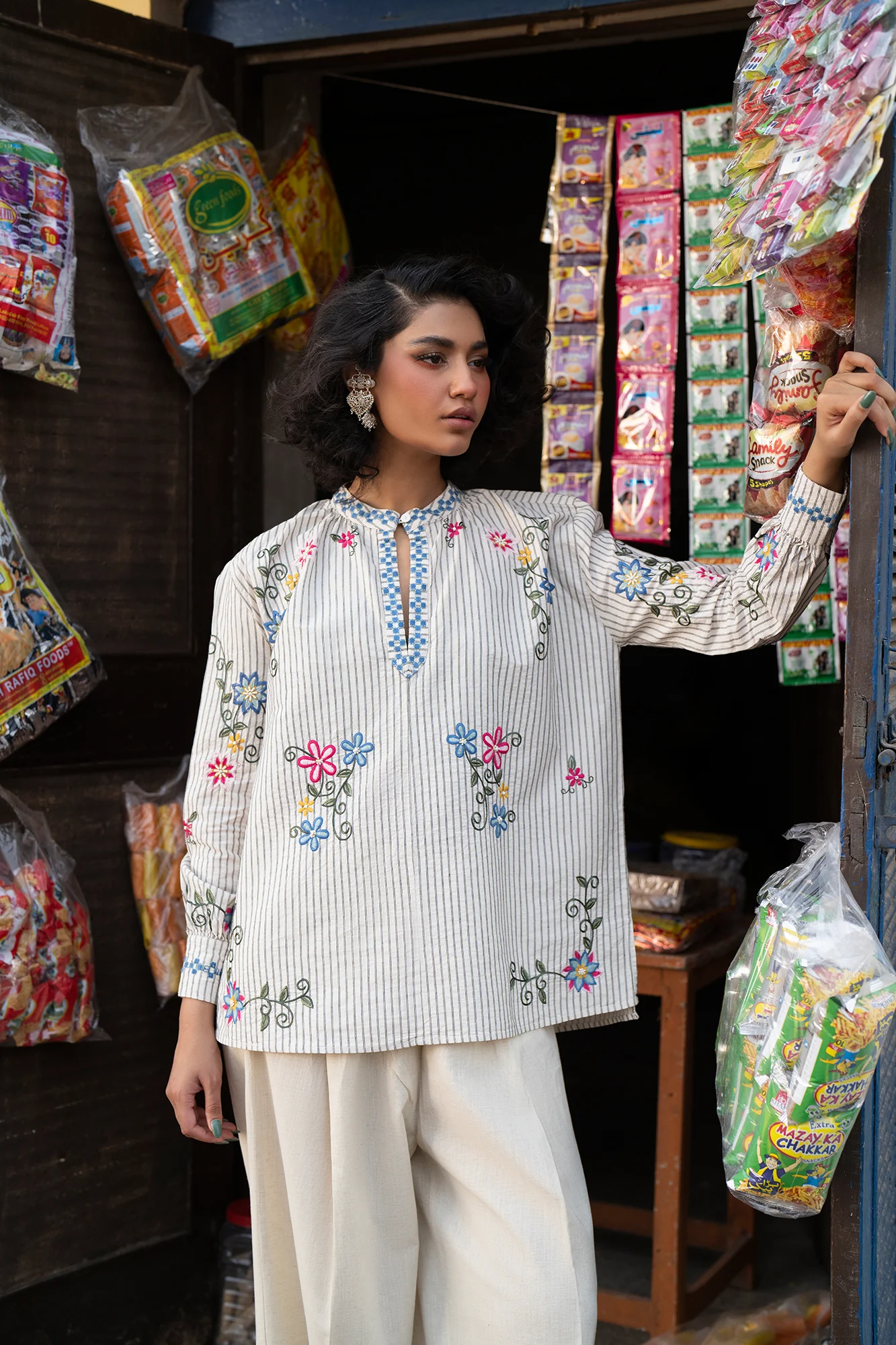 EMBROIDERED KURTI (S2E0494/119/002) - Image 5