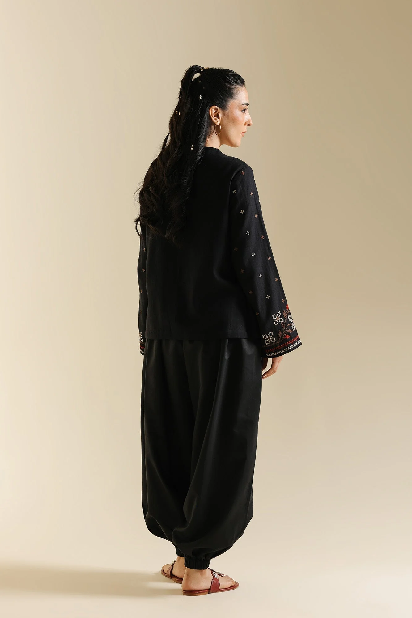 TOP (E0657/119/902) - Image 4