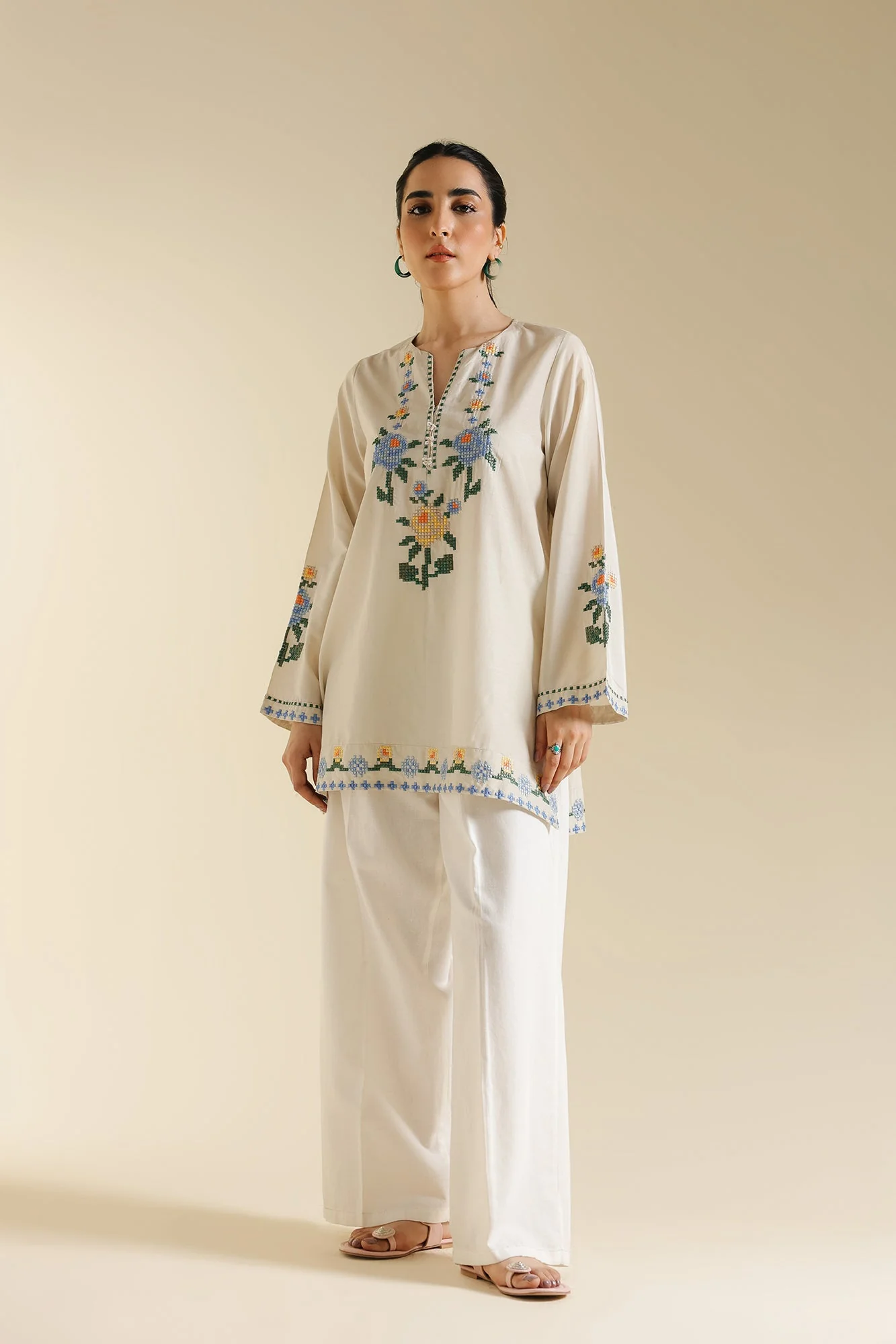 EMBROIDERED TOP (S2E0426/119/005) - Image 2