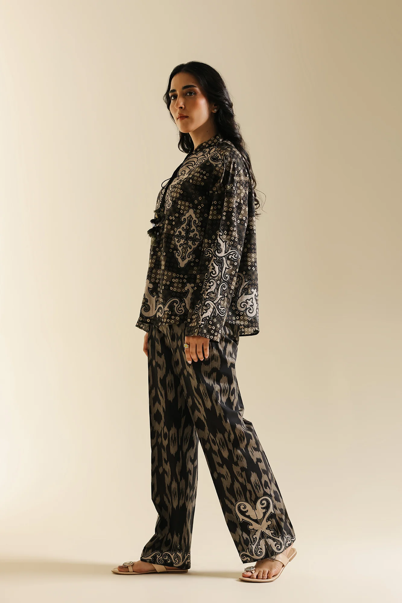EMBROIDERED SUIT (E0602/119/901) - Image 6