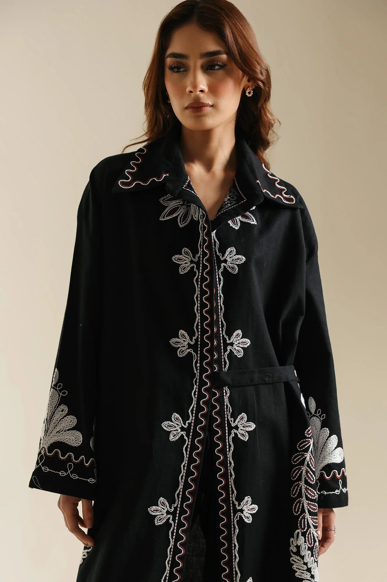 EMBROIDERED SUIT (E0647/119/902) - Image 5