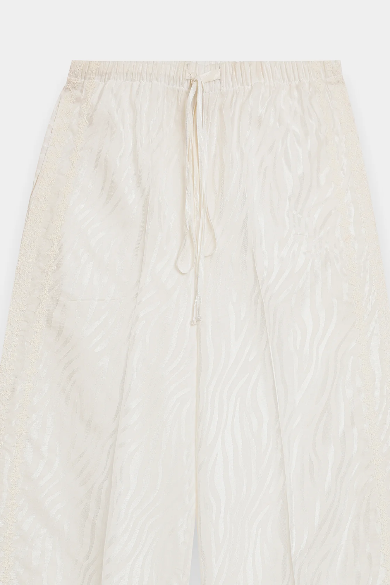 EMBROIDERED SUIT (E0727/119/001) - Image 12