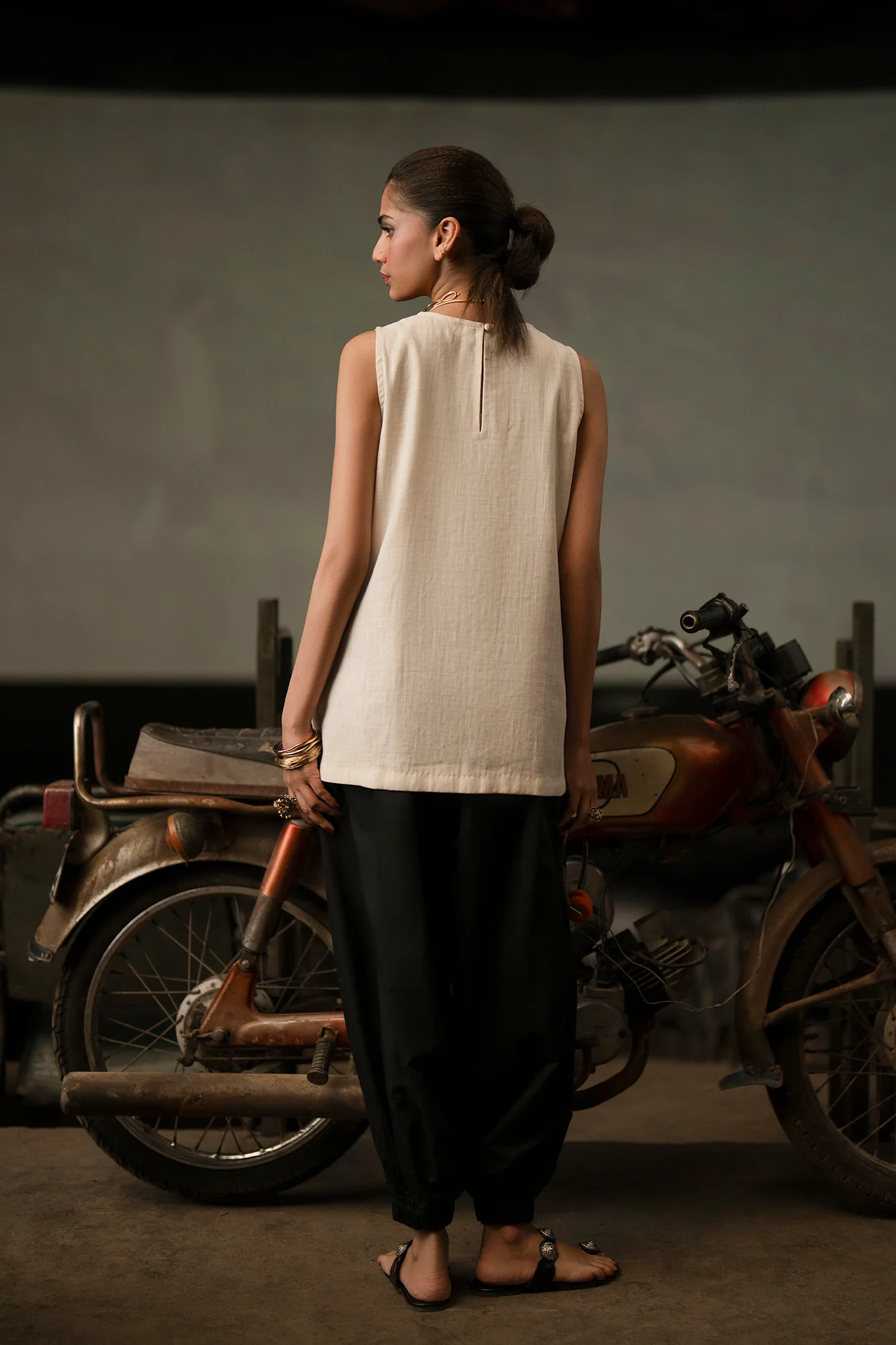 TOP (E0651/119/002) - Image 4