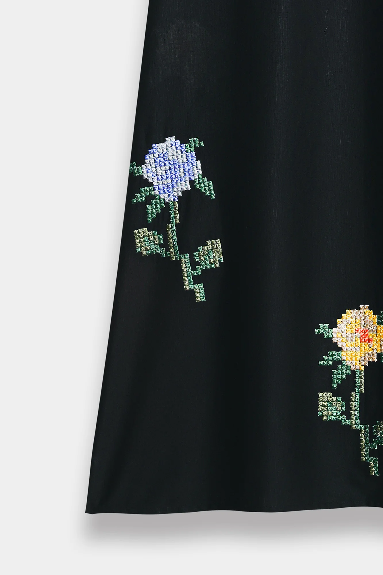 EMBROIDERED DRESS (S2E0439/119/902) - Image 8