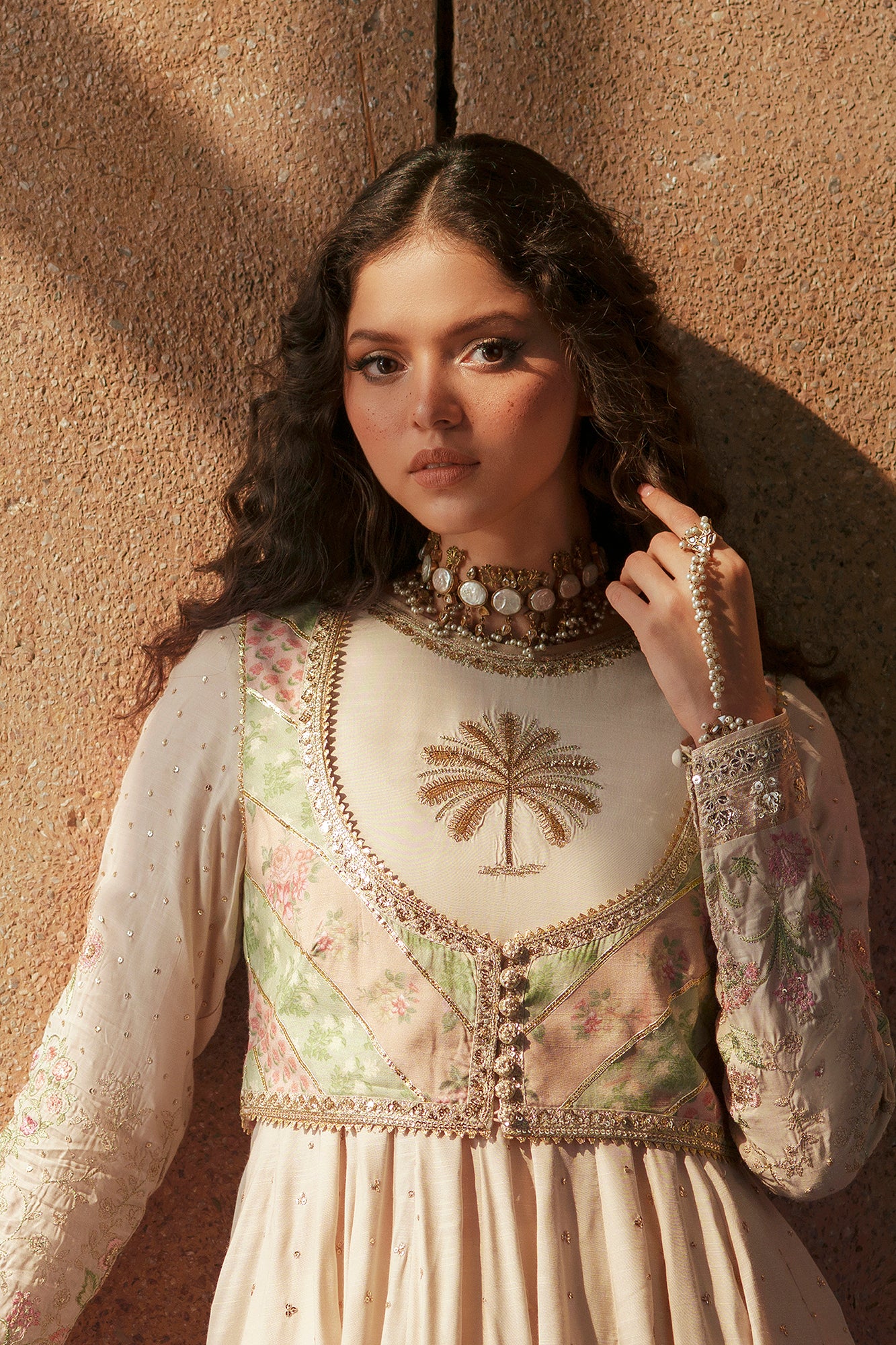 EMBROIDERED PISHWAS (E1006/104/002) - Image 6