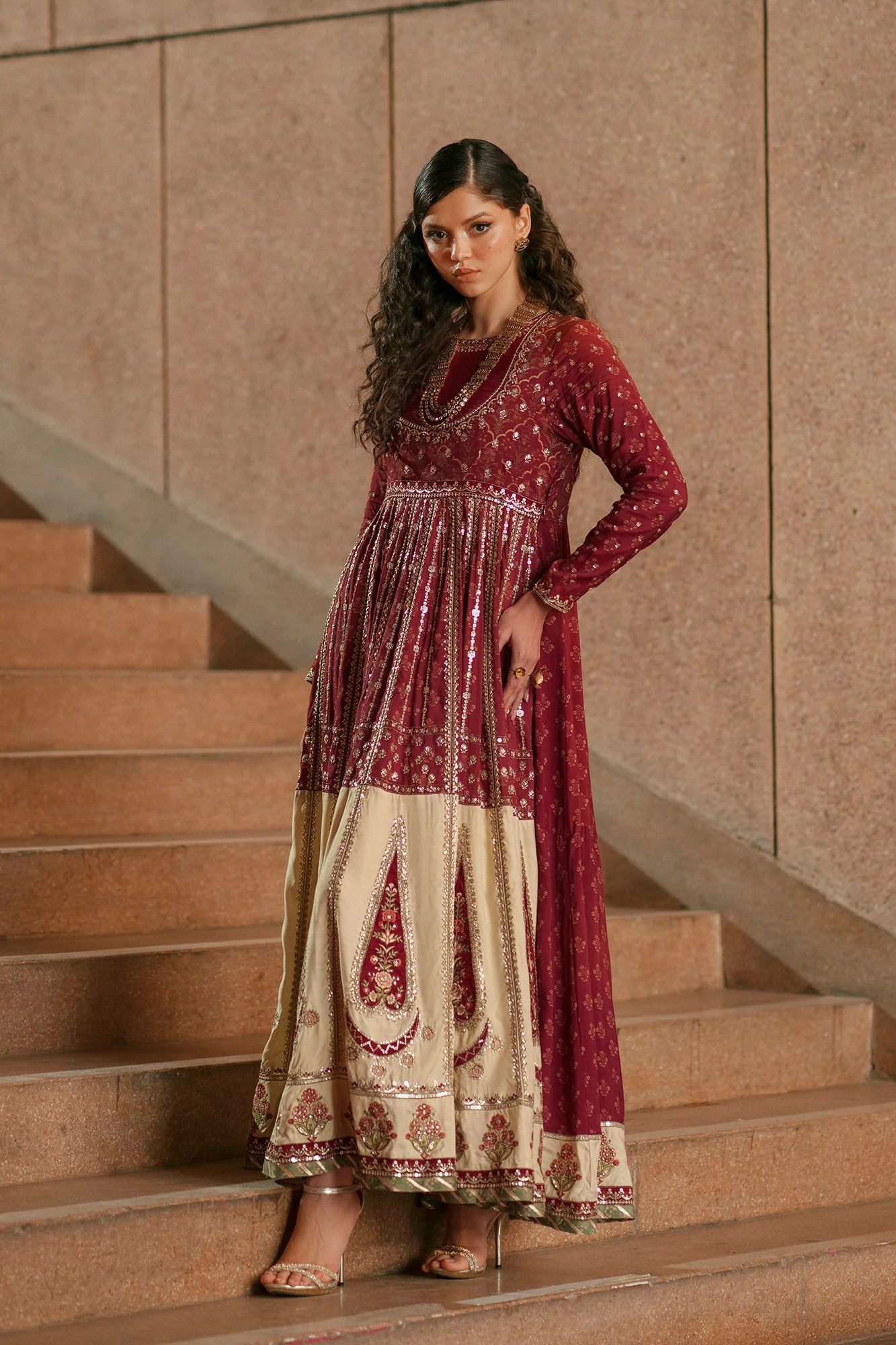 EMBROIDERED PISHWAS (E1044/104/306) - Image 3