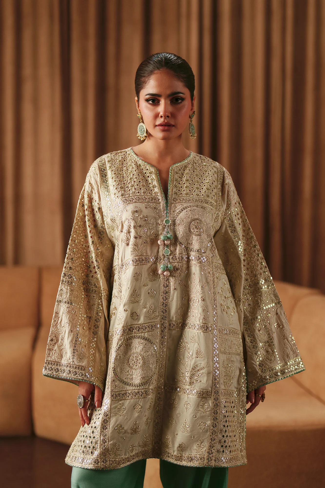EMBROIDERED SUIT (E1013/104/002) - Image 5
