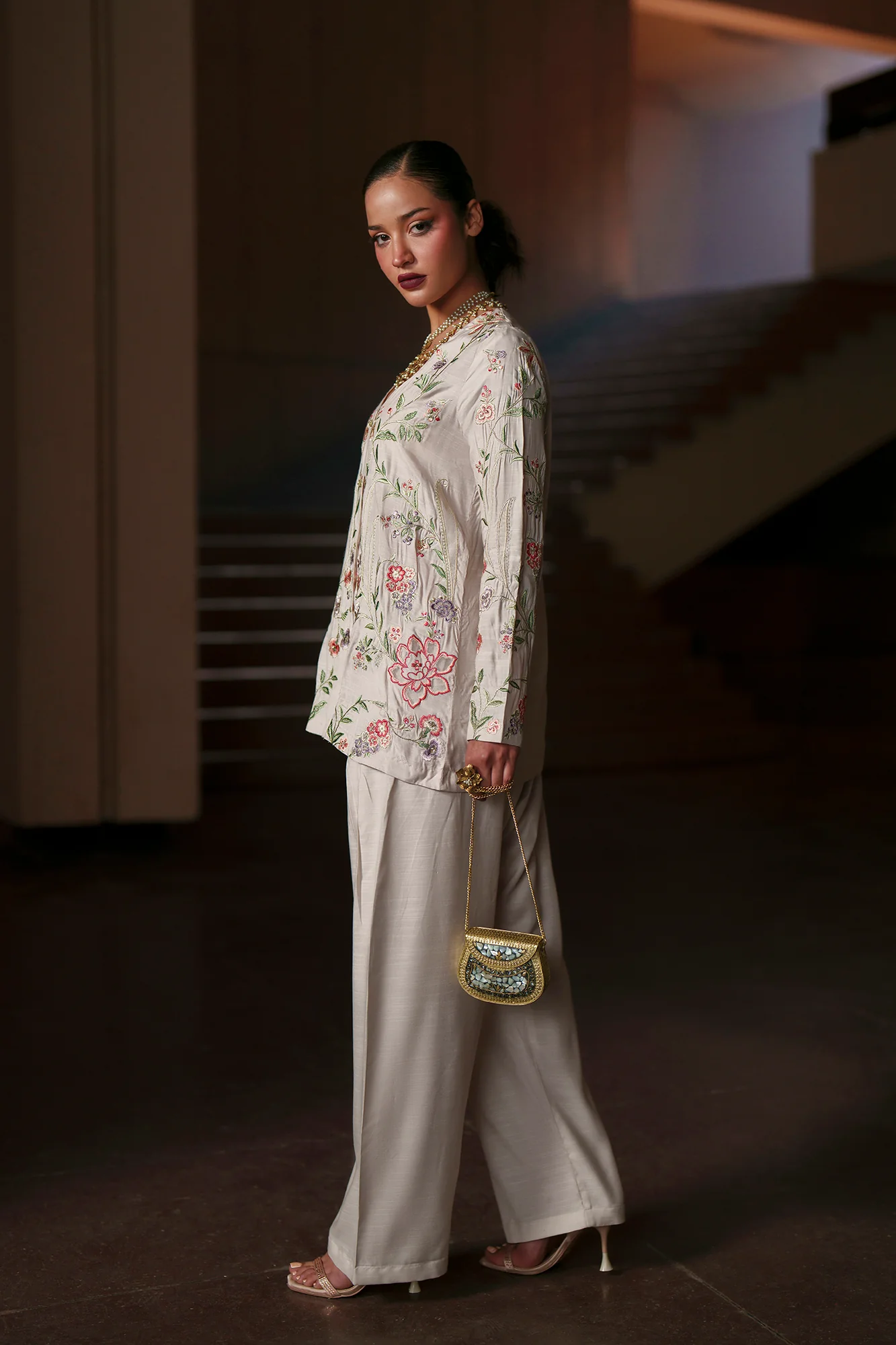 EMBROIDERED SUIT (E1016/104/004) - Image 3