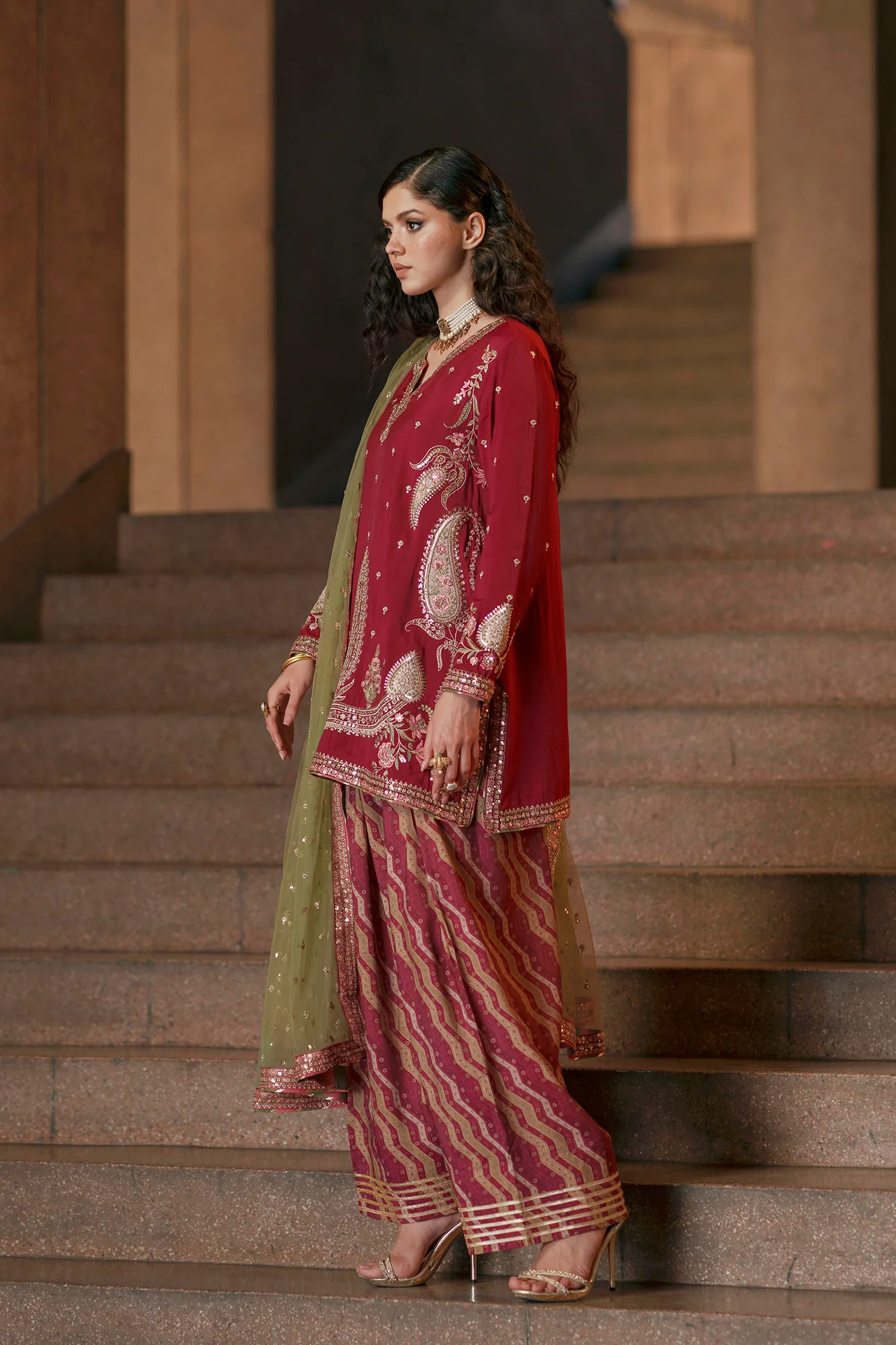 EMBROIDERED SUIT (E1038/104/403) - Image 3