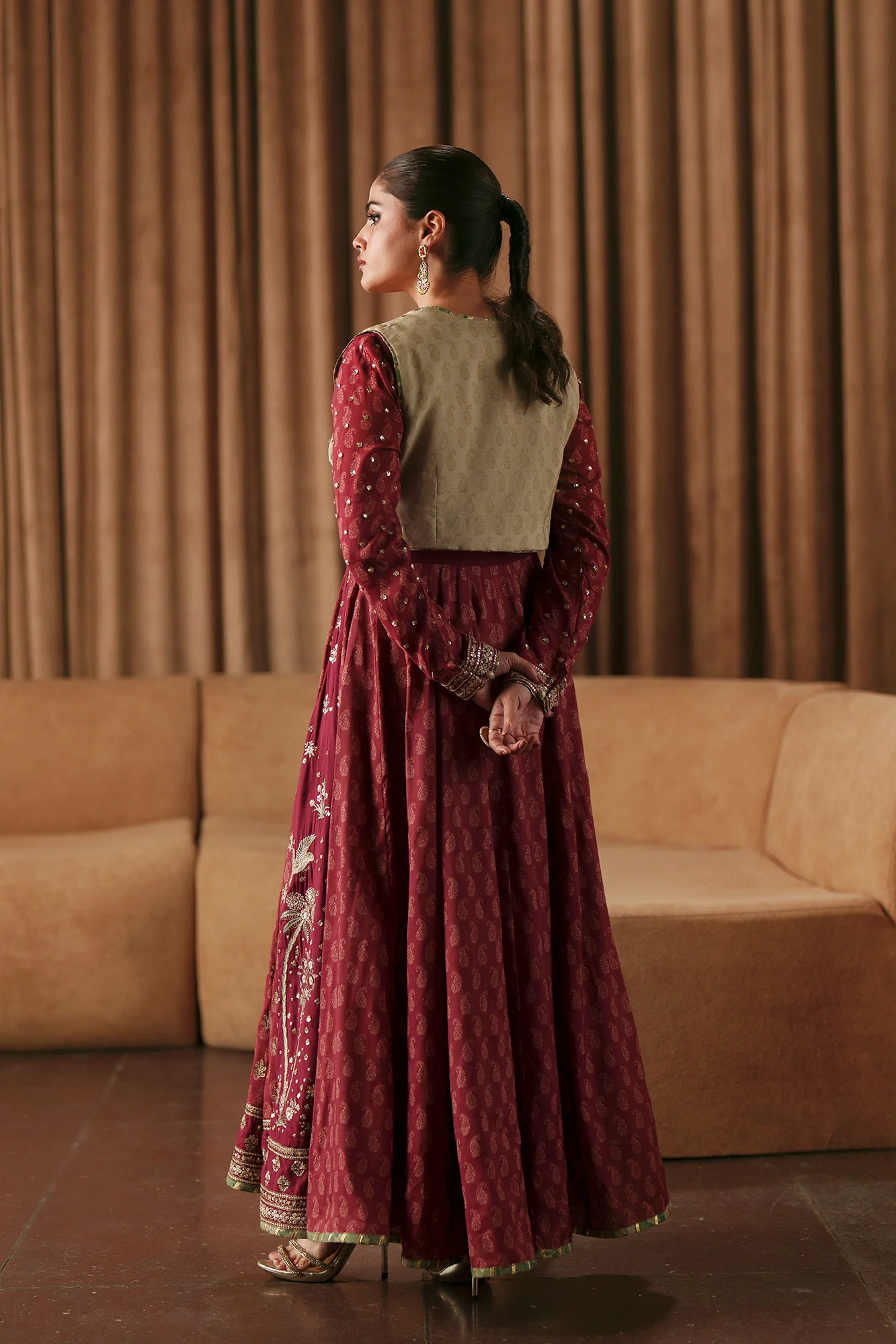 EMBROIDERED SUIT (E1045/104/306) - Image 4