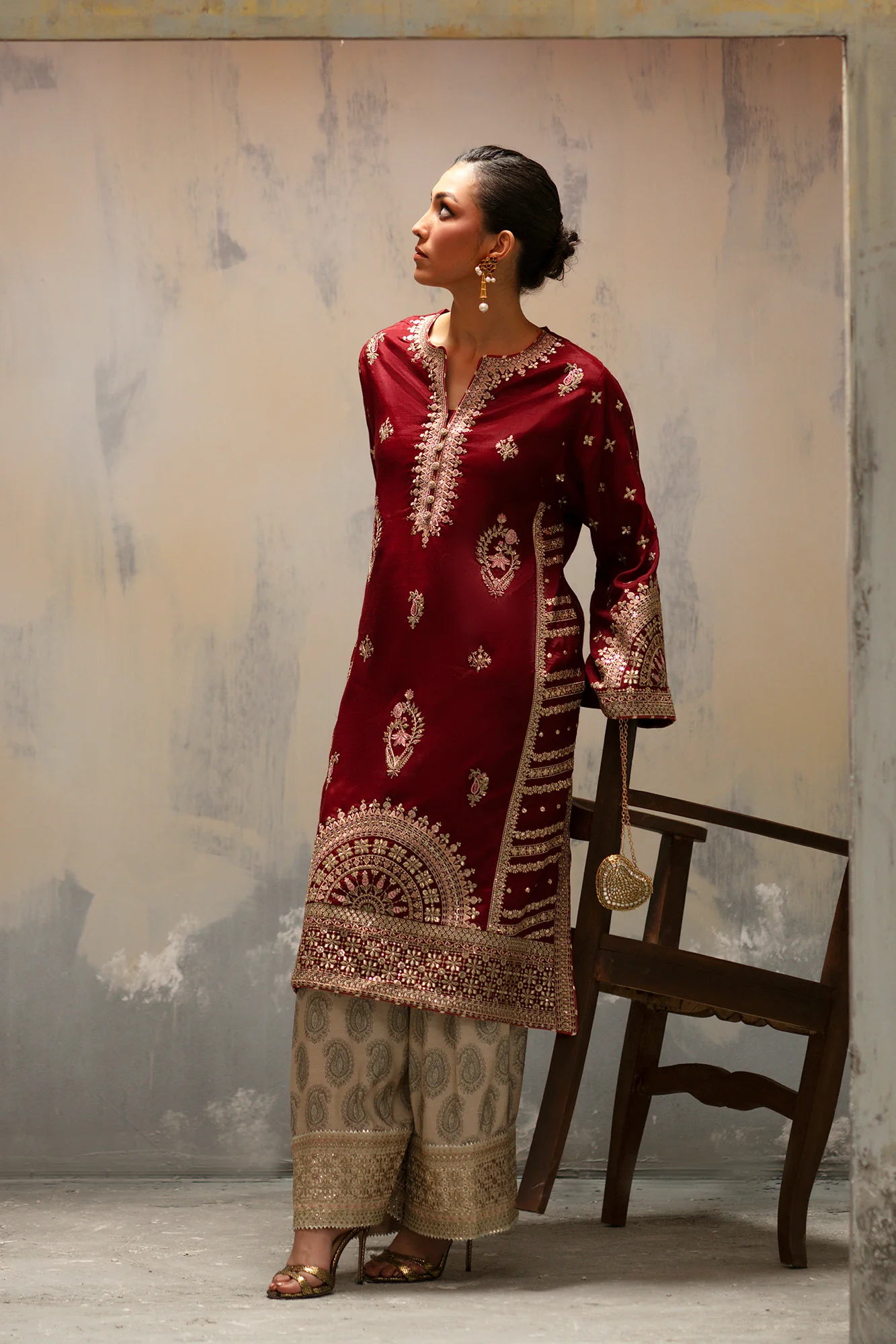 EMBROIDERED SUIT (E1070/104/305) - Image 8