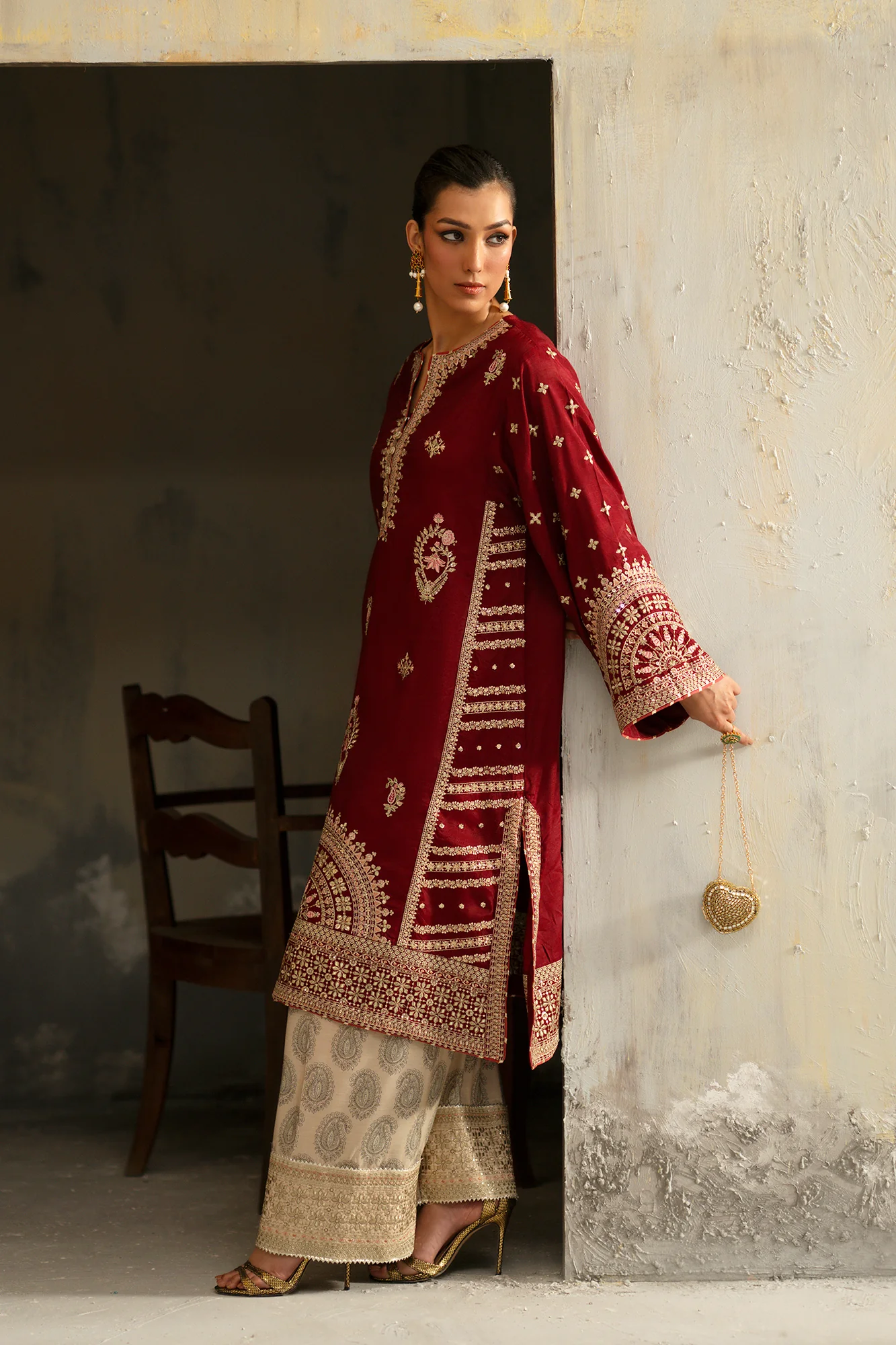 EMBROIDERED SUIT (E1070/104/305) - Image 9
