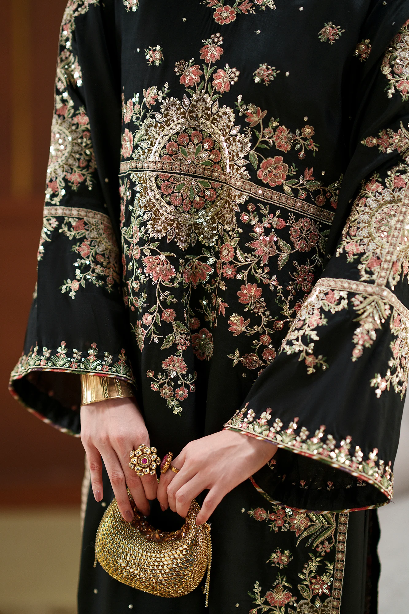 EMBROIDERED SUIT (E1104/104/902) - Image 6