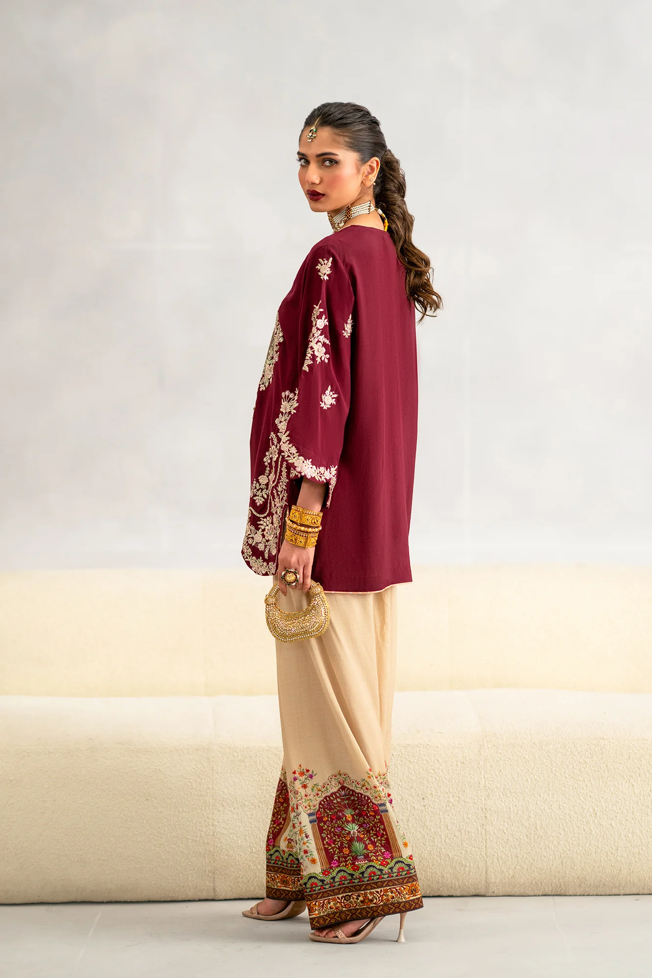 EMBROIDERED SUIT (E1113/104/319) - Image 4