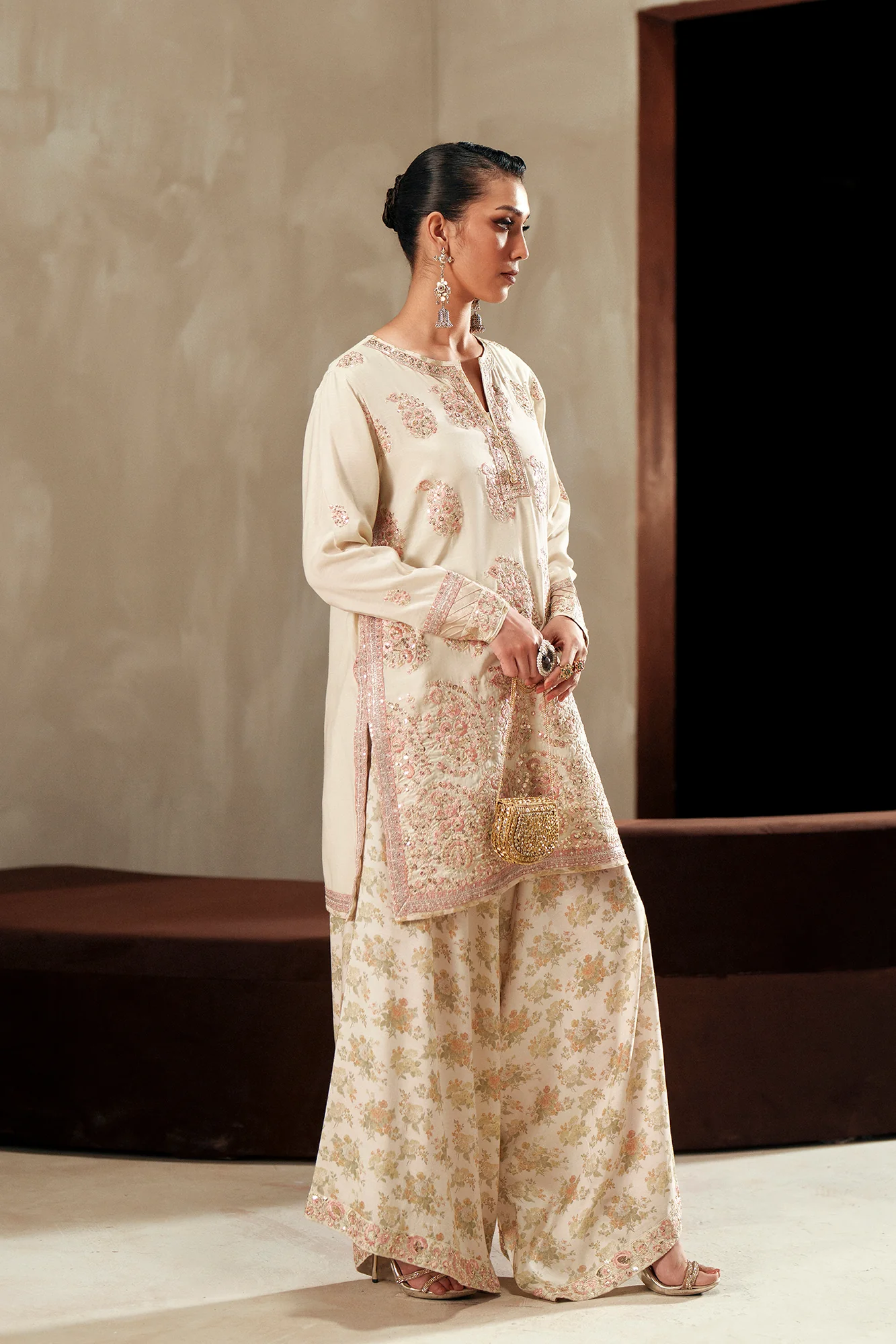 EMBROIDERED SUIT (E1114/104/004) - Image 4