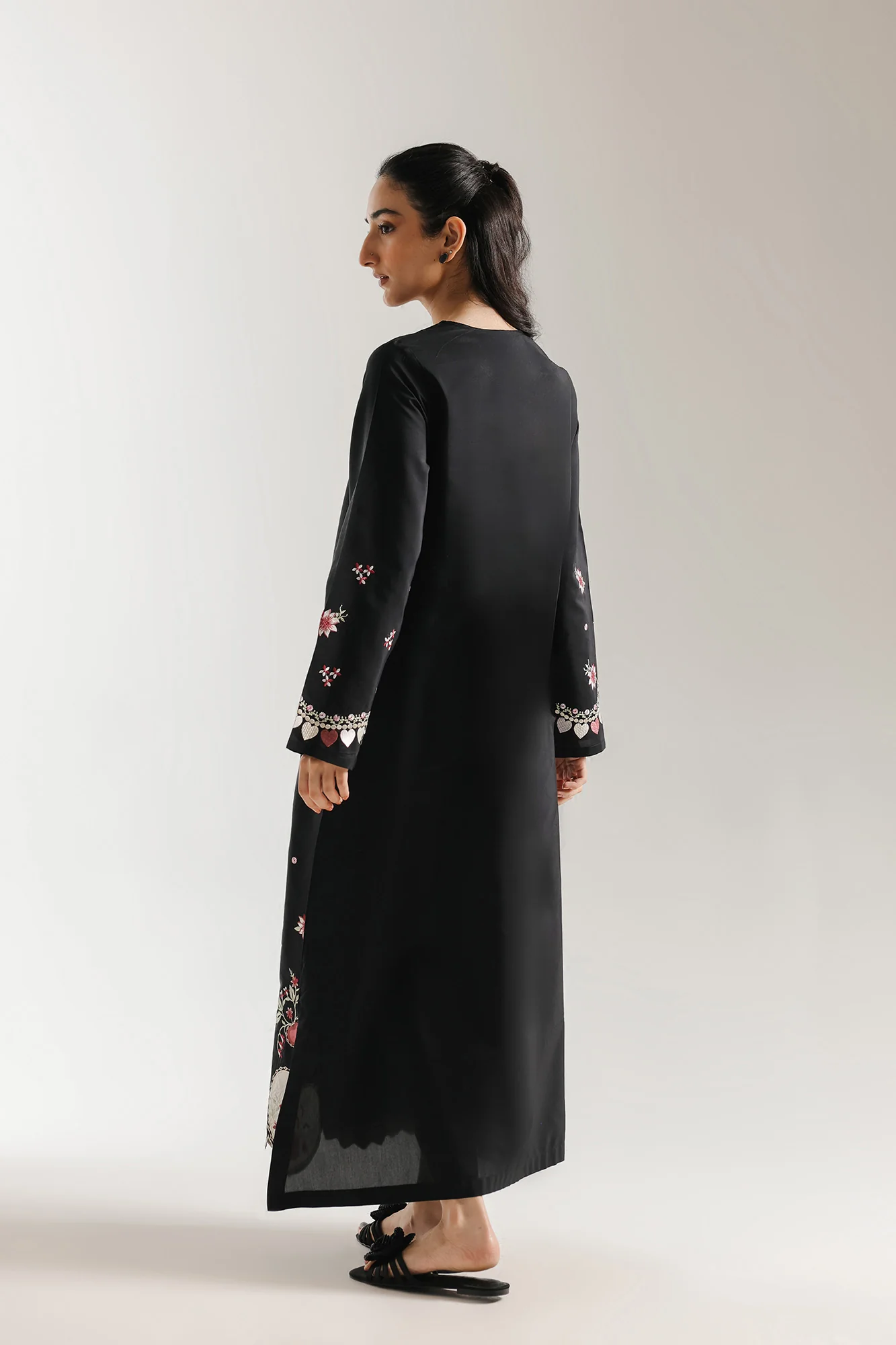 EMBROIDERED DRESS (E7503/102/902) - Image 4