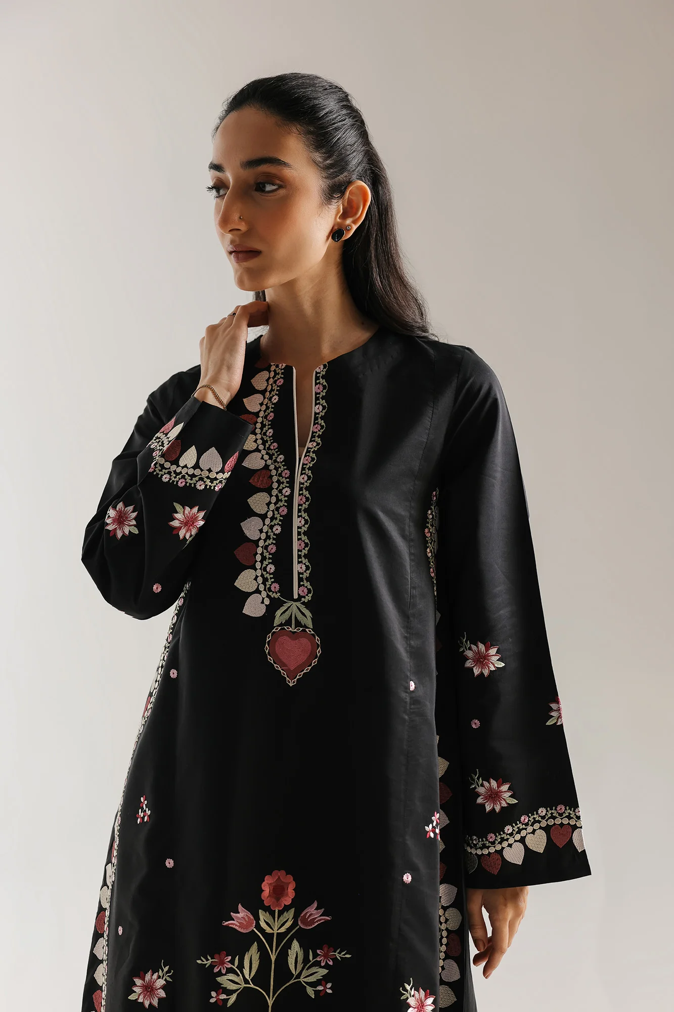 EMBROIDERED DRESS (E7503/102/902) - Image 5