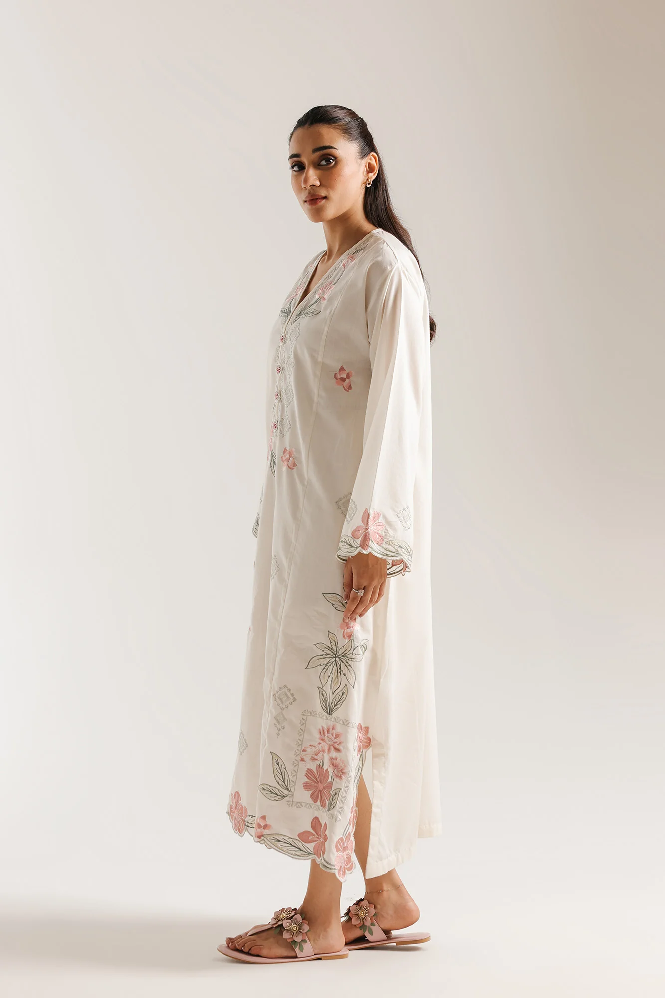 EMBROIDERED DRESS (E7680/102/002) - Image 3