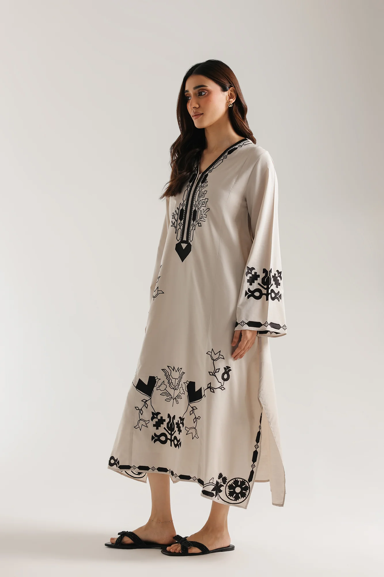 EMBROIDERED SHIRT (E7812/102/006) - Image 3