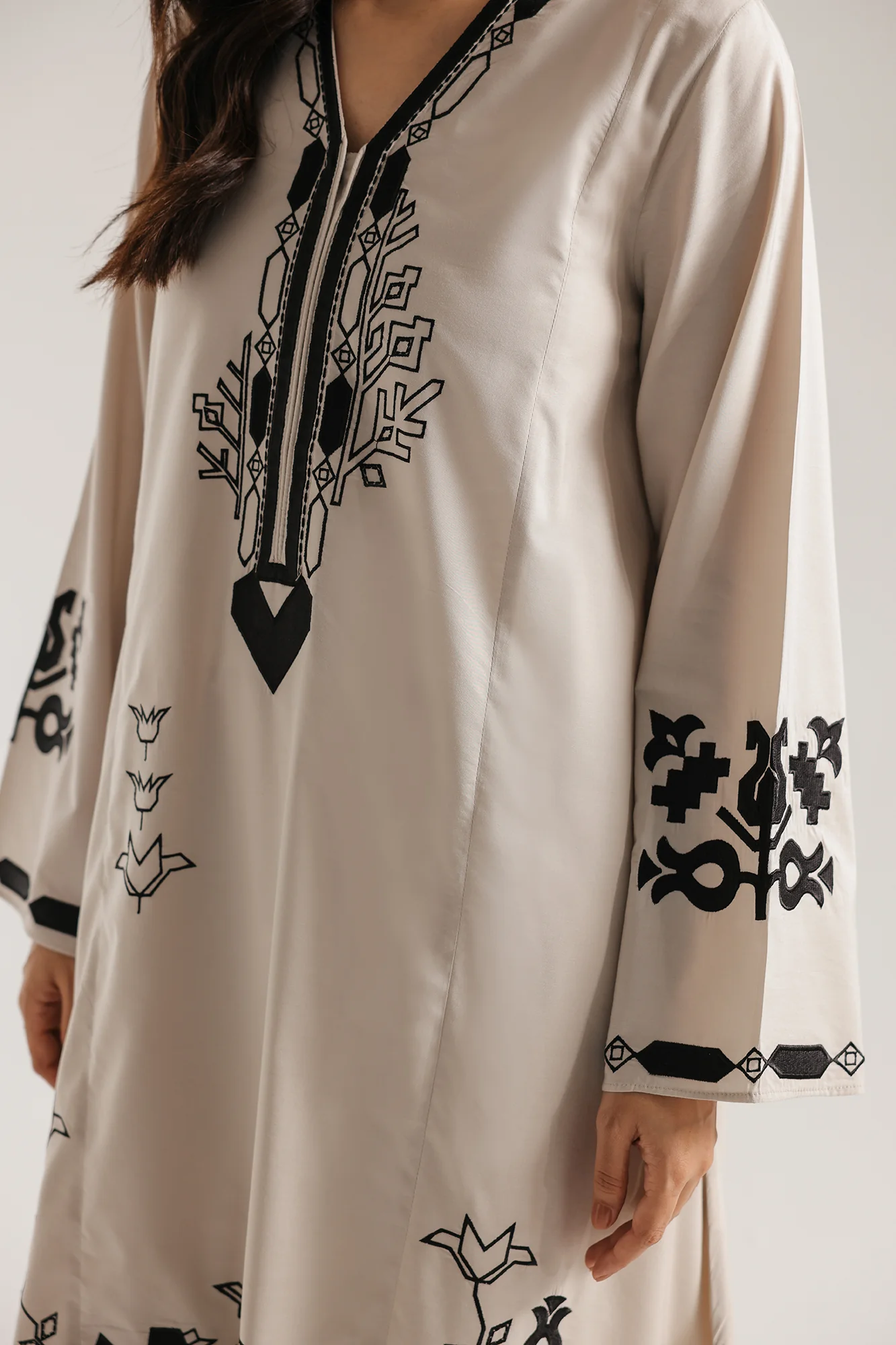 EMBROIDERED SHIRT (E7812/102/006) - Image 6