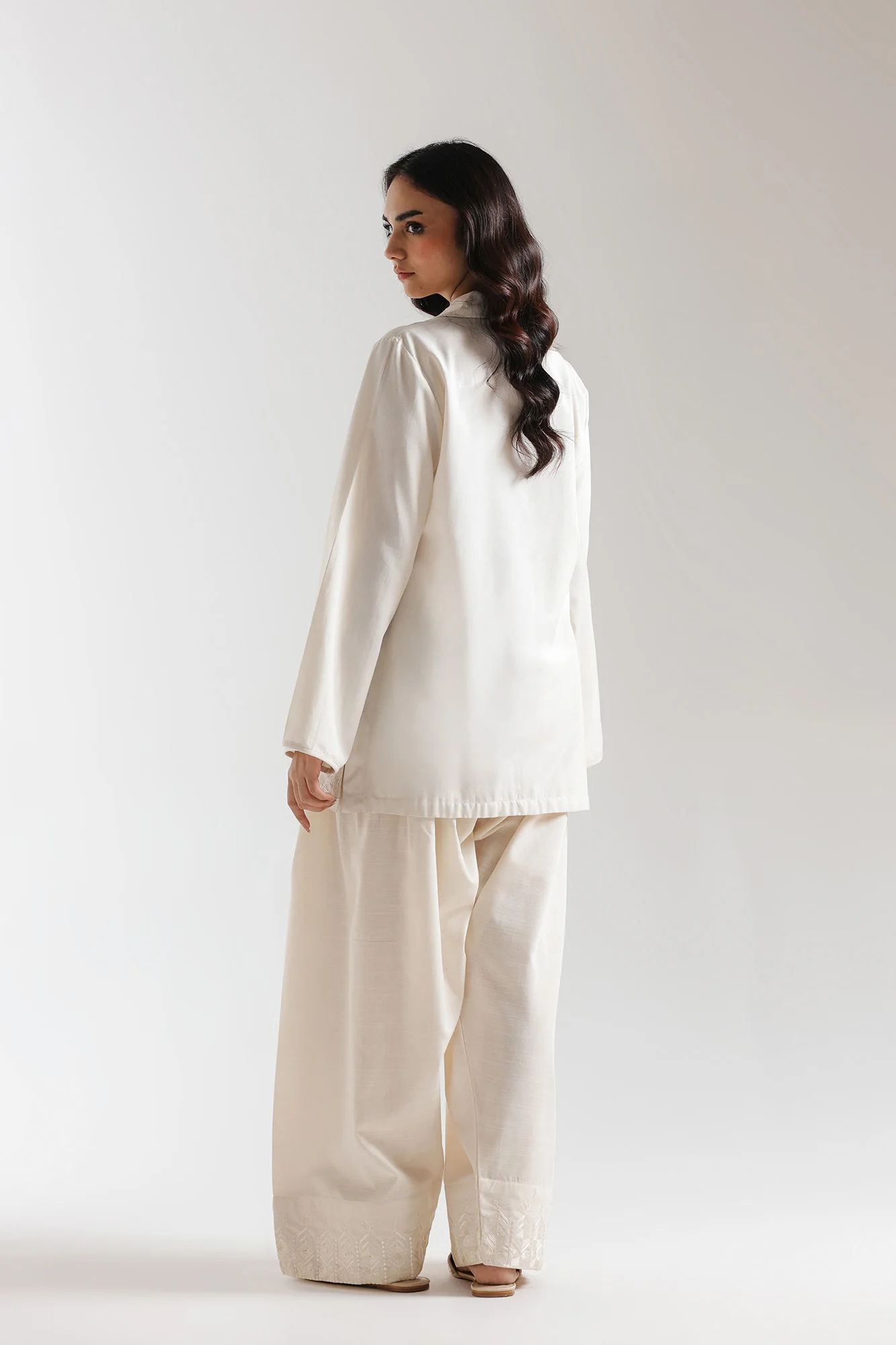 EMBROIDERED KURTI (E7906/102/003) - Image 3