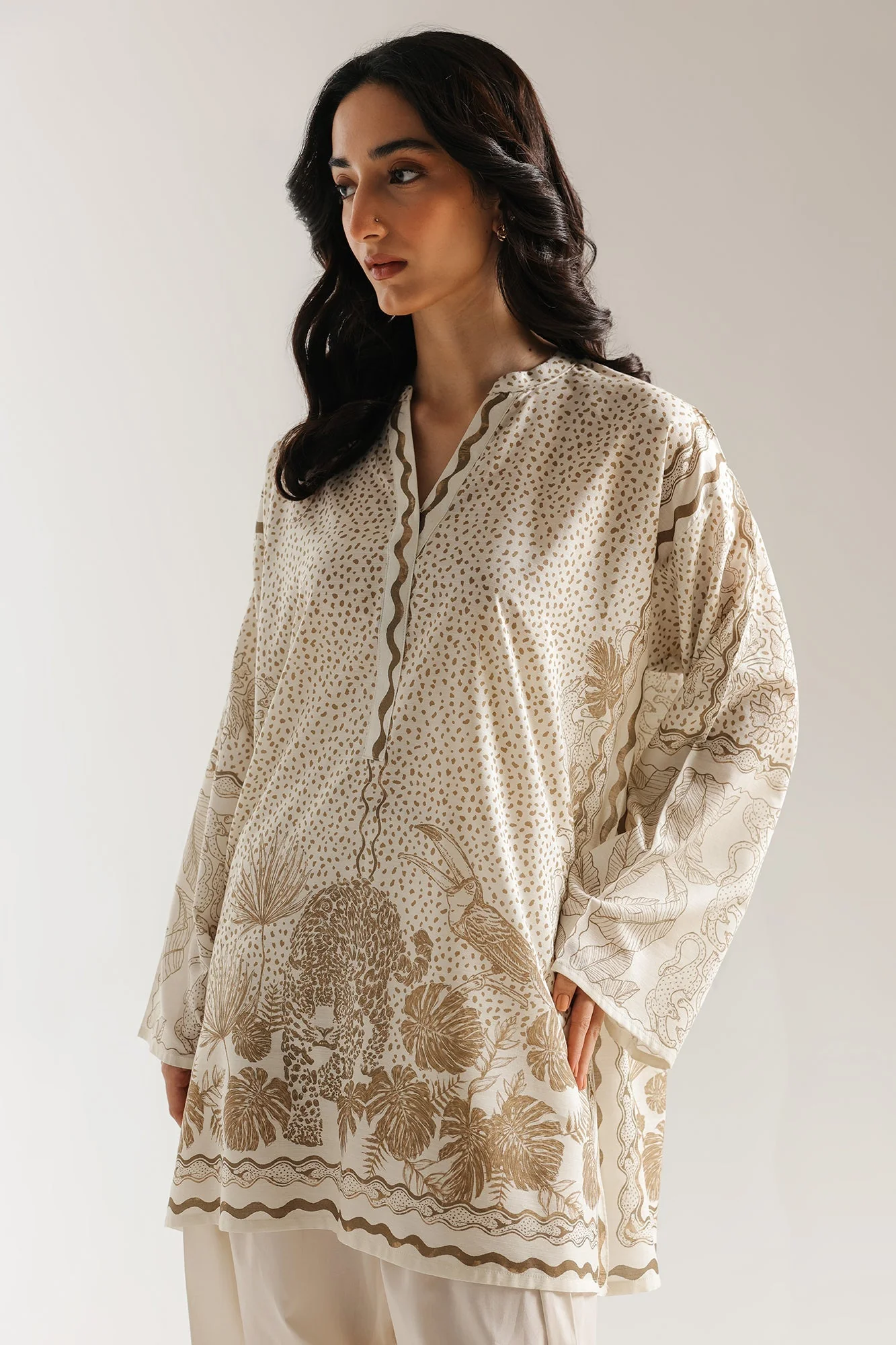 PRINTED KURTI (E7913/102/005) - Image 5