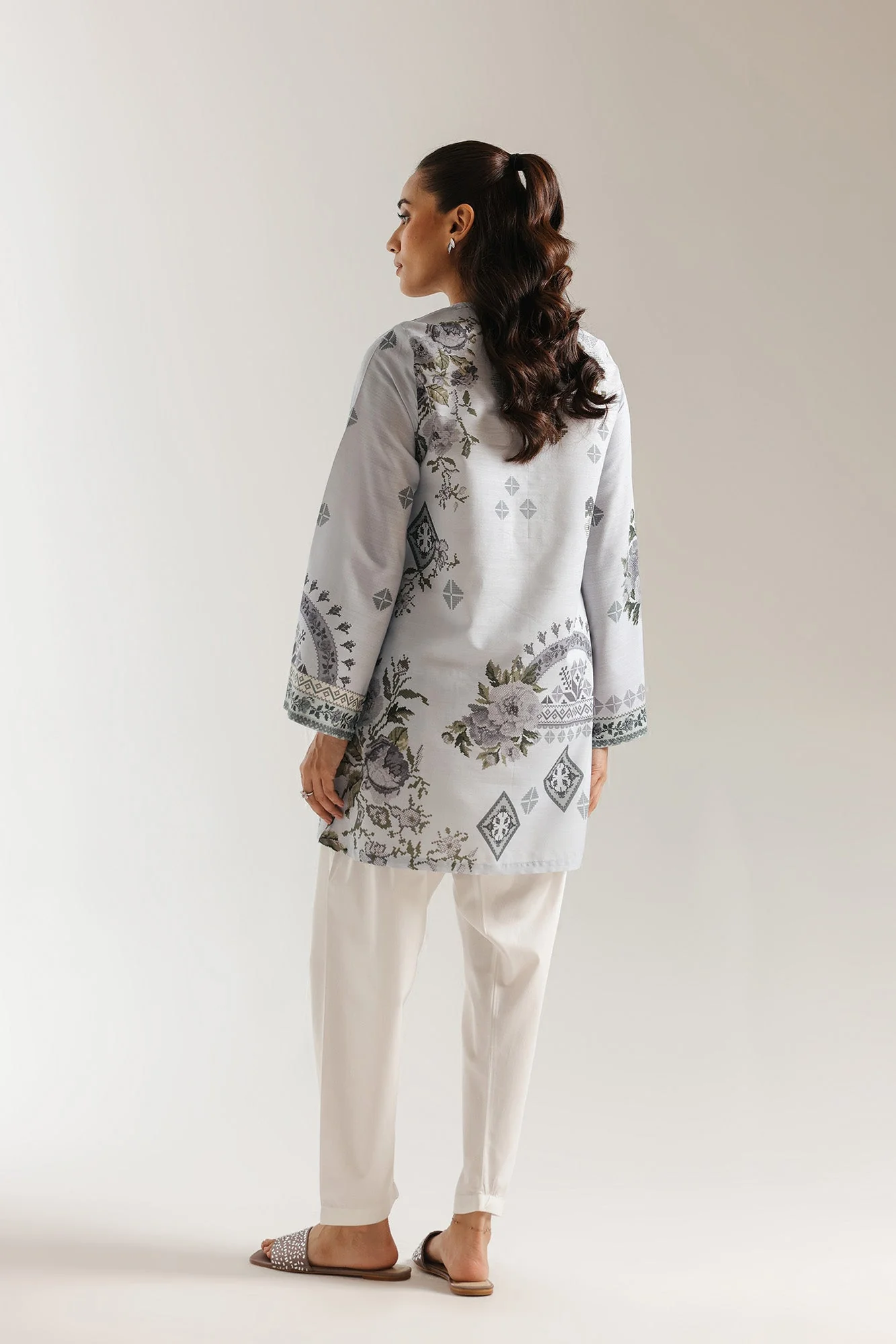 PRINTED KURTI (E7915/102/635) - Image 4