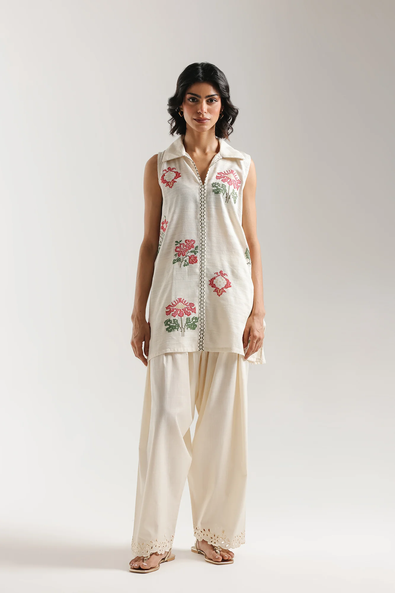 EMBROIDERED KURTI (E7916/102/005) - Image 2