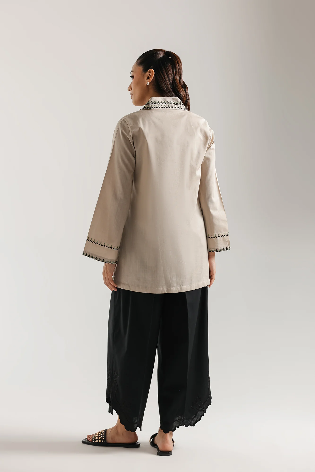 EMBROIDERED KURTI (E7932/102/814) - Image 3