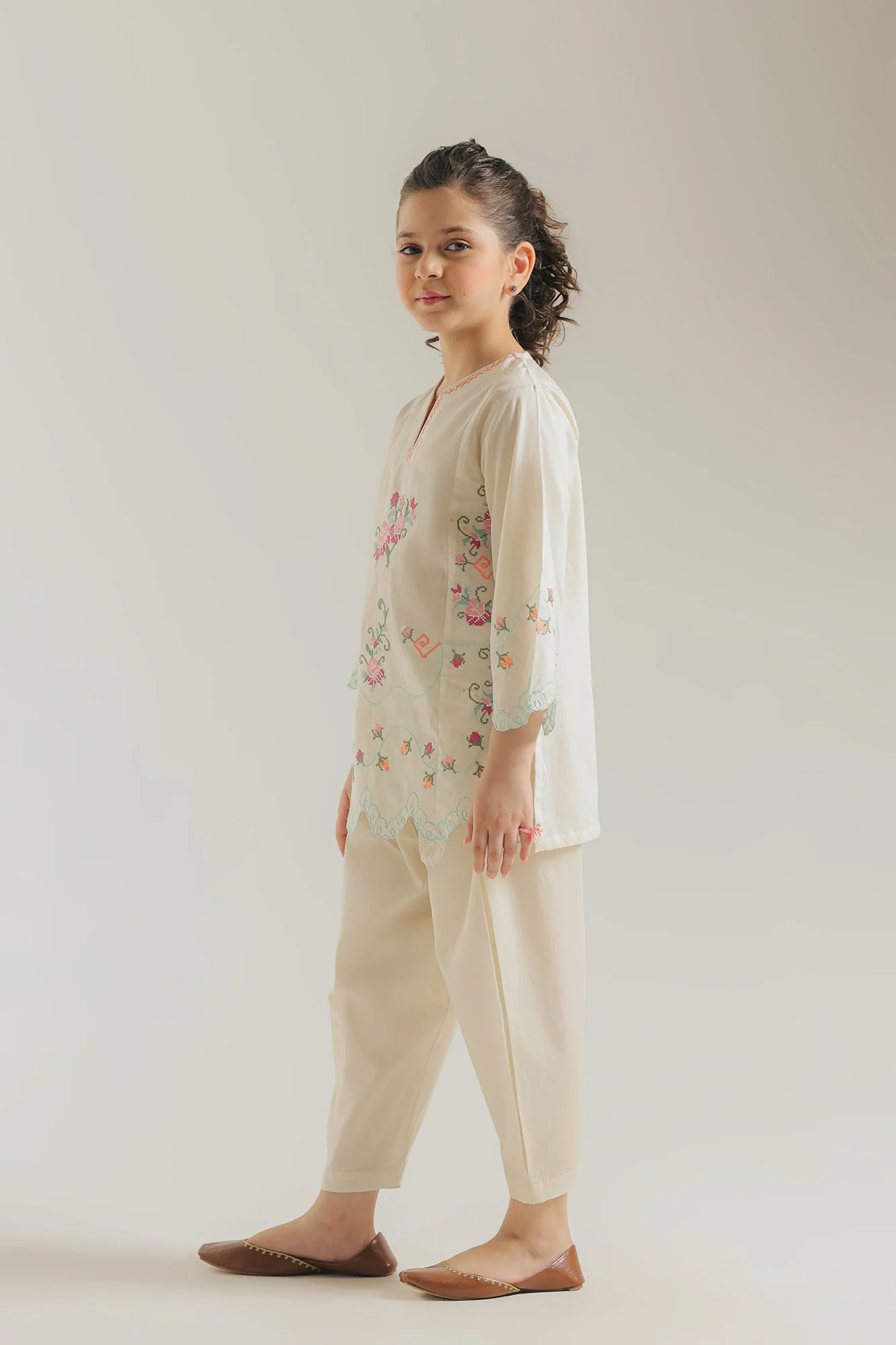 EMBROIDERED SUIT (E1563/402/004 E1563/302/004) - Image 3