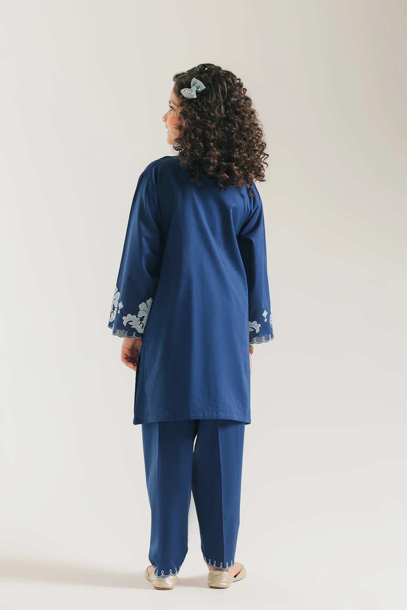 EMBROIDERED SUIT (E1569/402/627 E1569/302/627) - Image 4