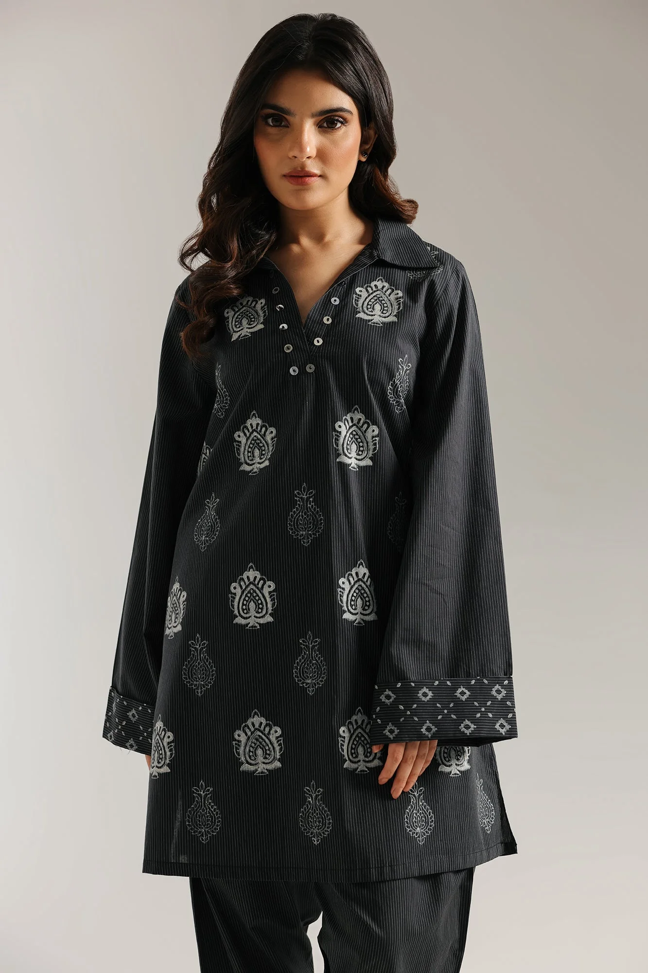EMBROIDERED SUIT (E6181/102/902) - Image 5