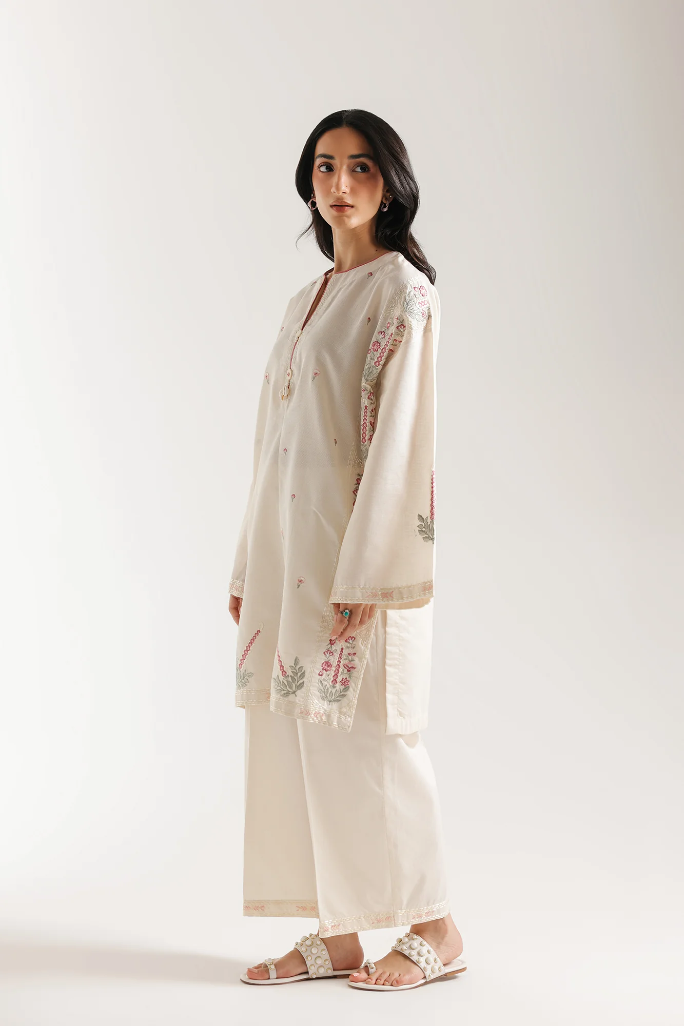 EMBROIDERED SUIT (E7749/102/115) - Image 3