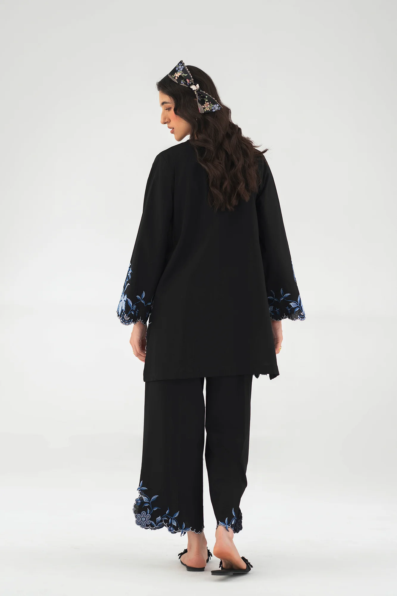 EMBROIDERED SUIT (E7791/102/902) - Image 4