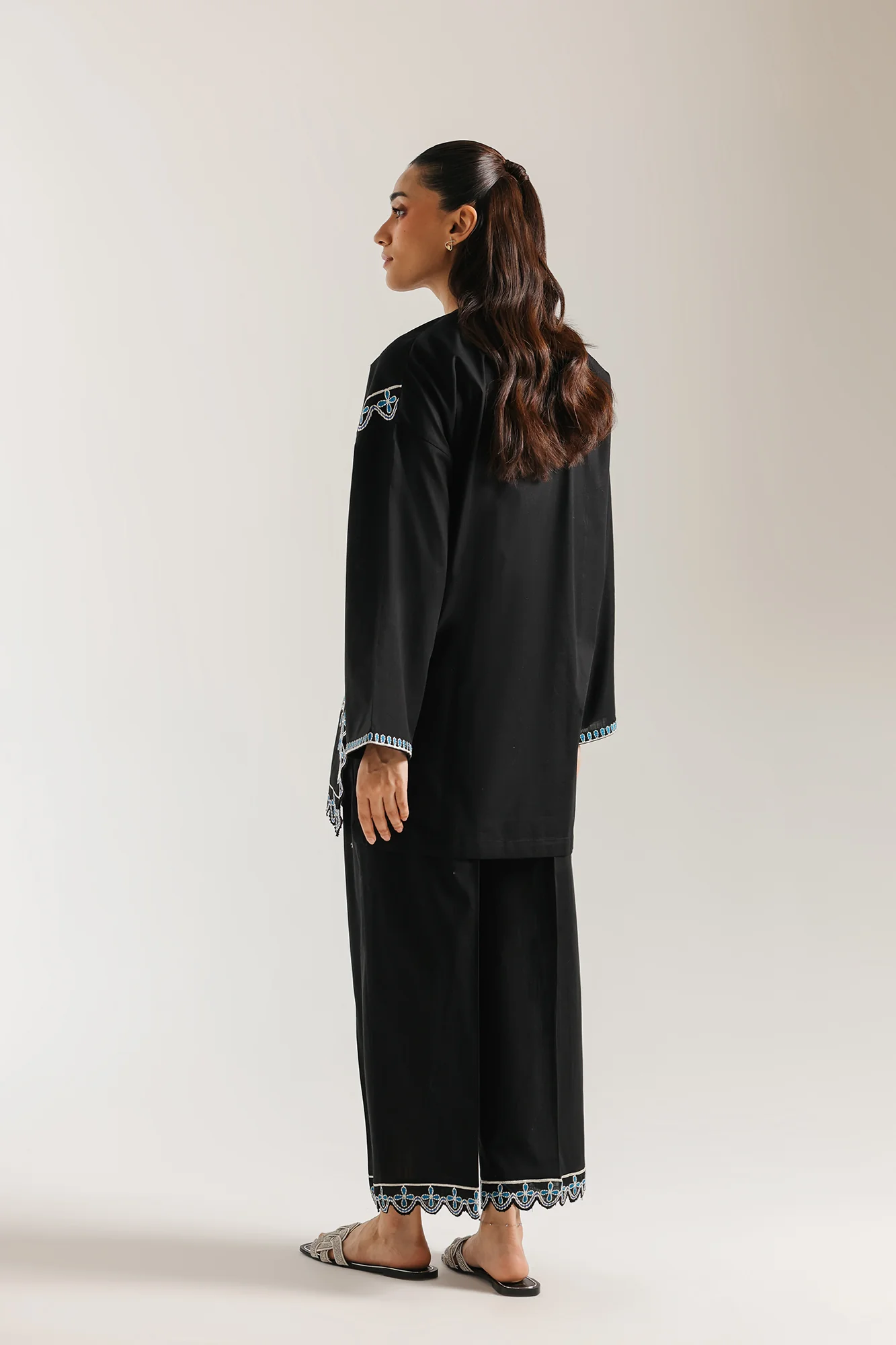 EMBROIDERED SUIT (E7792/102/902) - Image 4