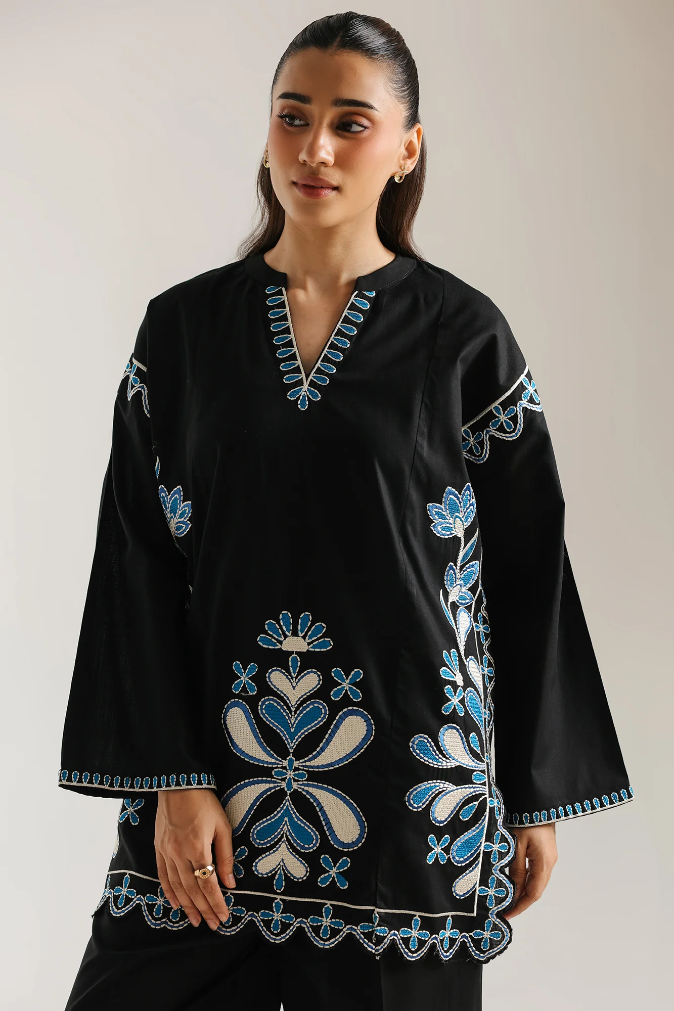 EMBROIDERED SUIT (E7792/102/902) - Image 5