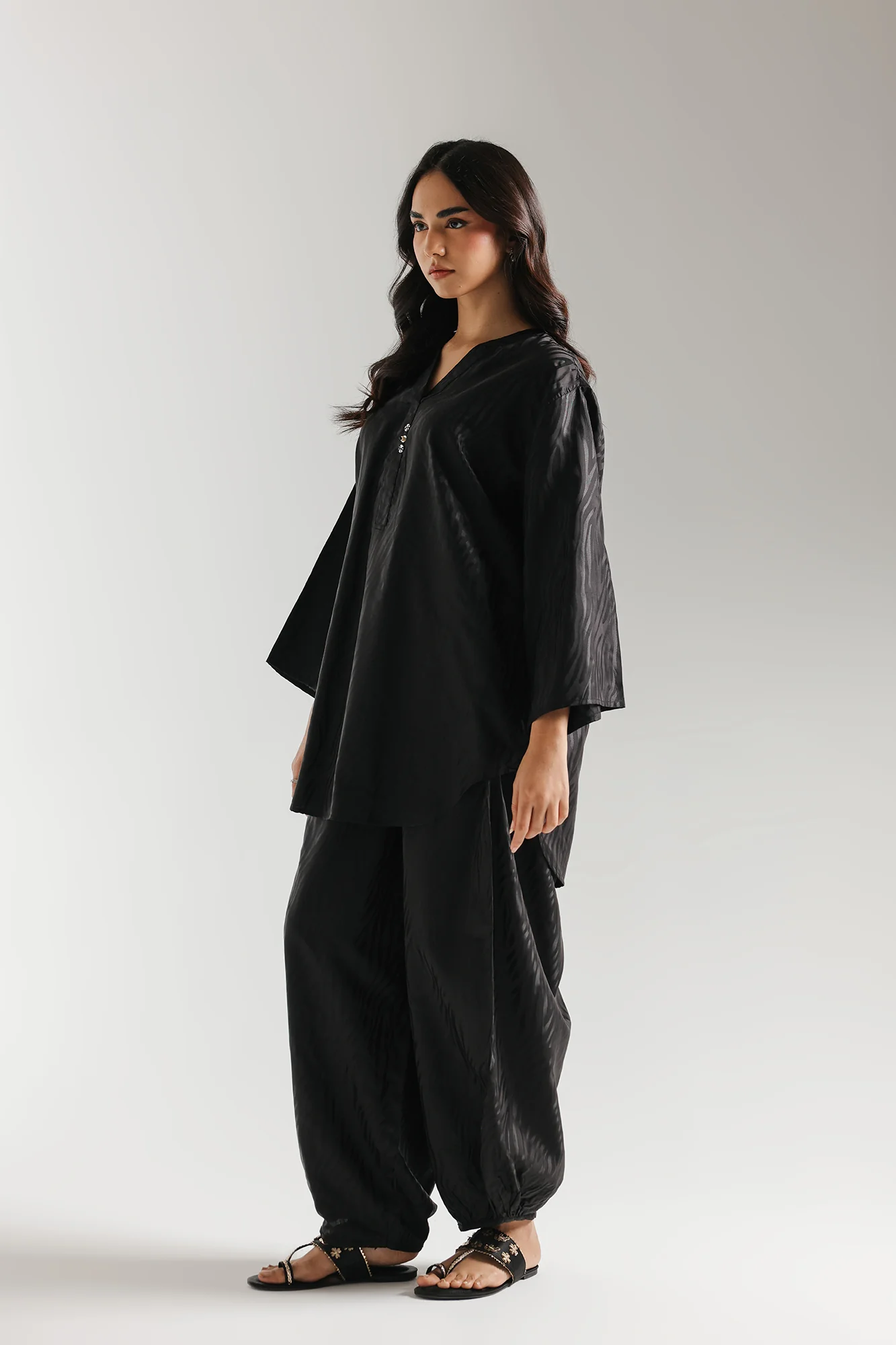 SOLID SUIT (E8086/102/902) - Image 3