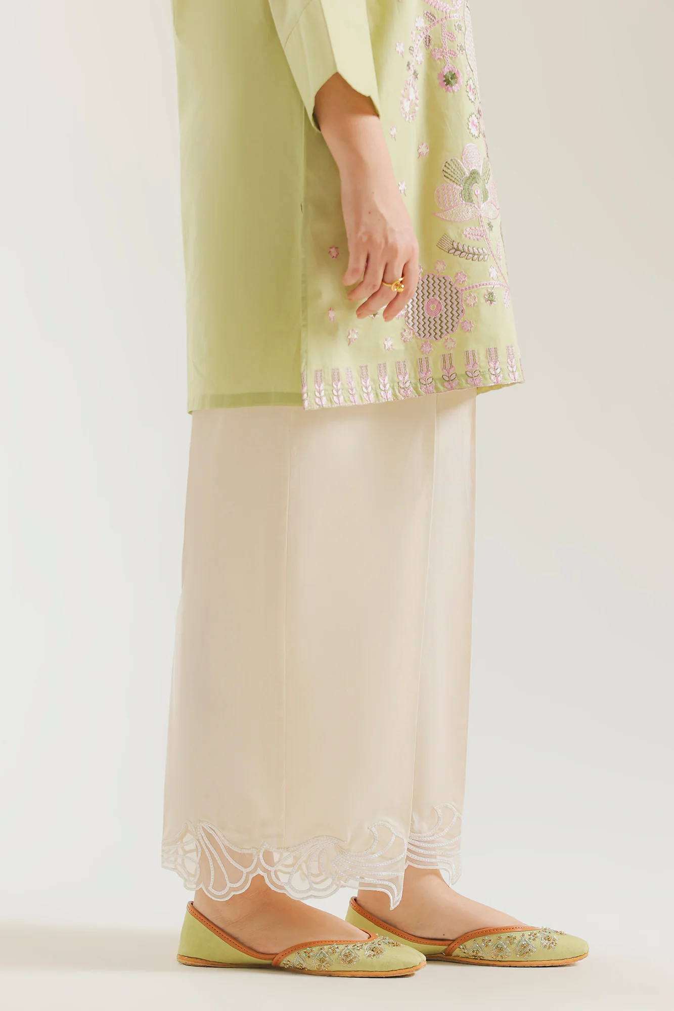 EMBROIDERED TROUSER (E7657/102/004) - Image 4