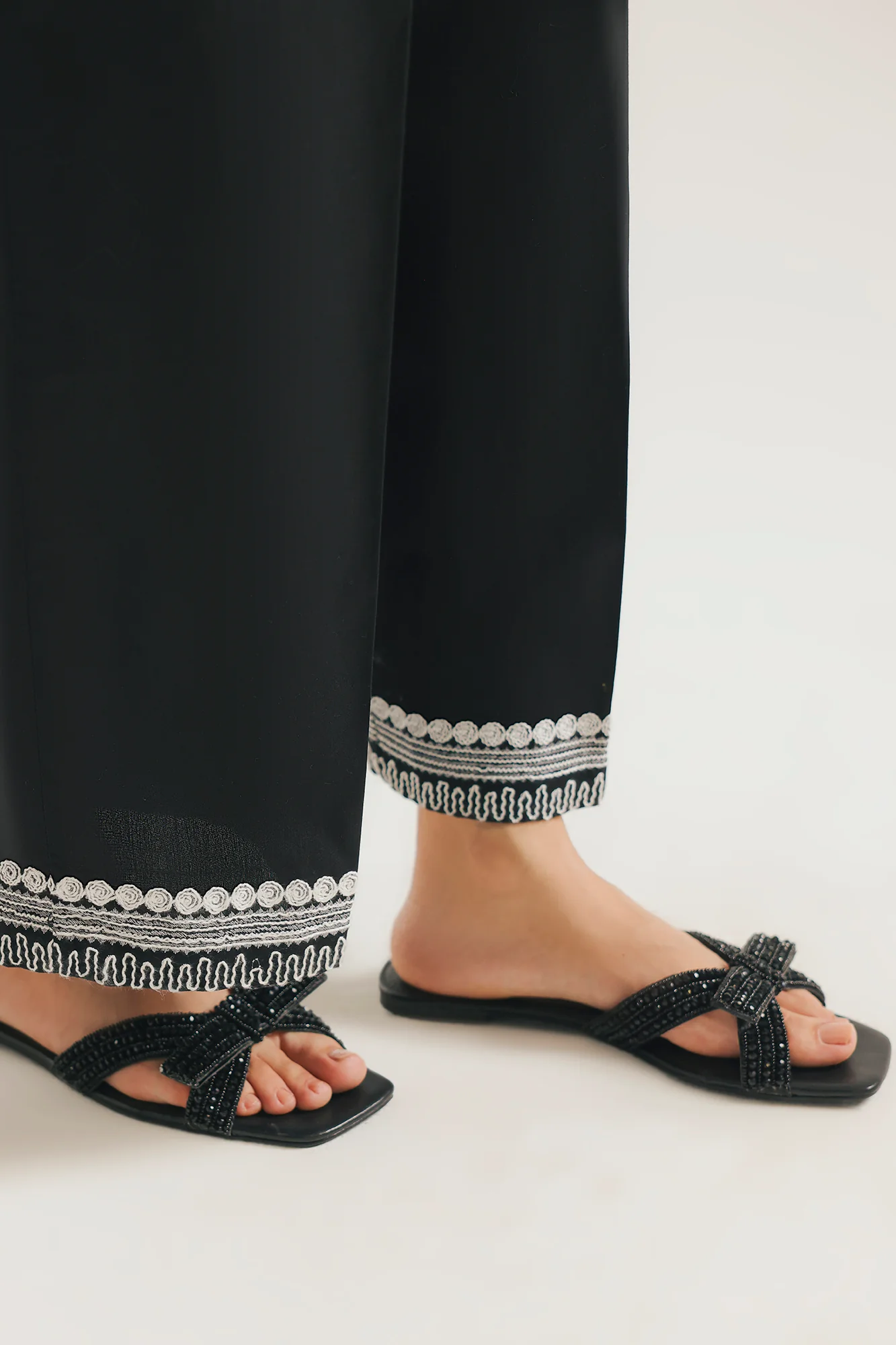 EMBROIDERED TROUSER (E7660/102/902) - Image 5