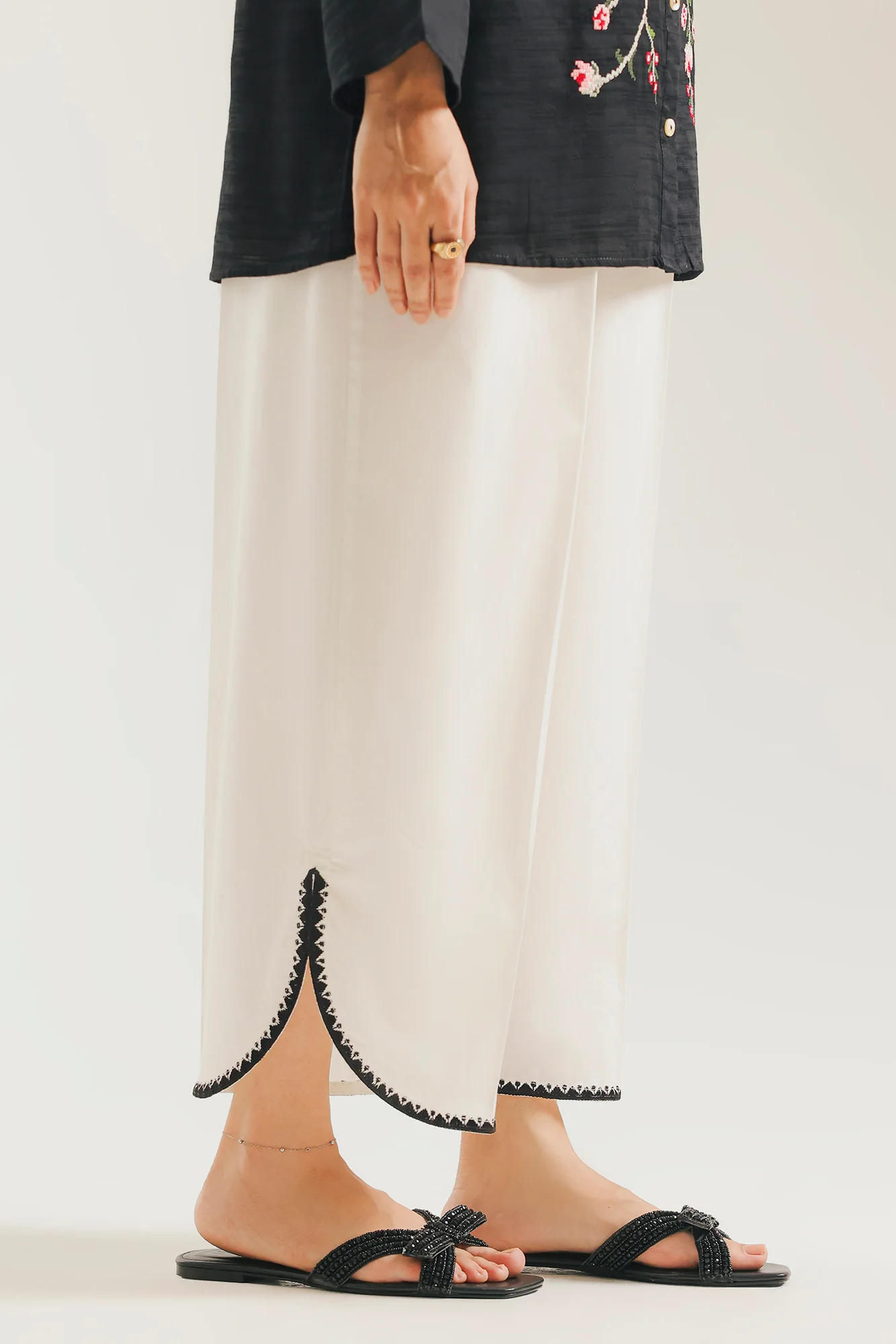 TROUSER (E7665/102/002) - Image 4