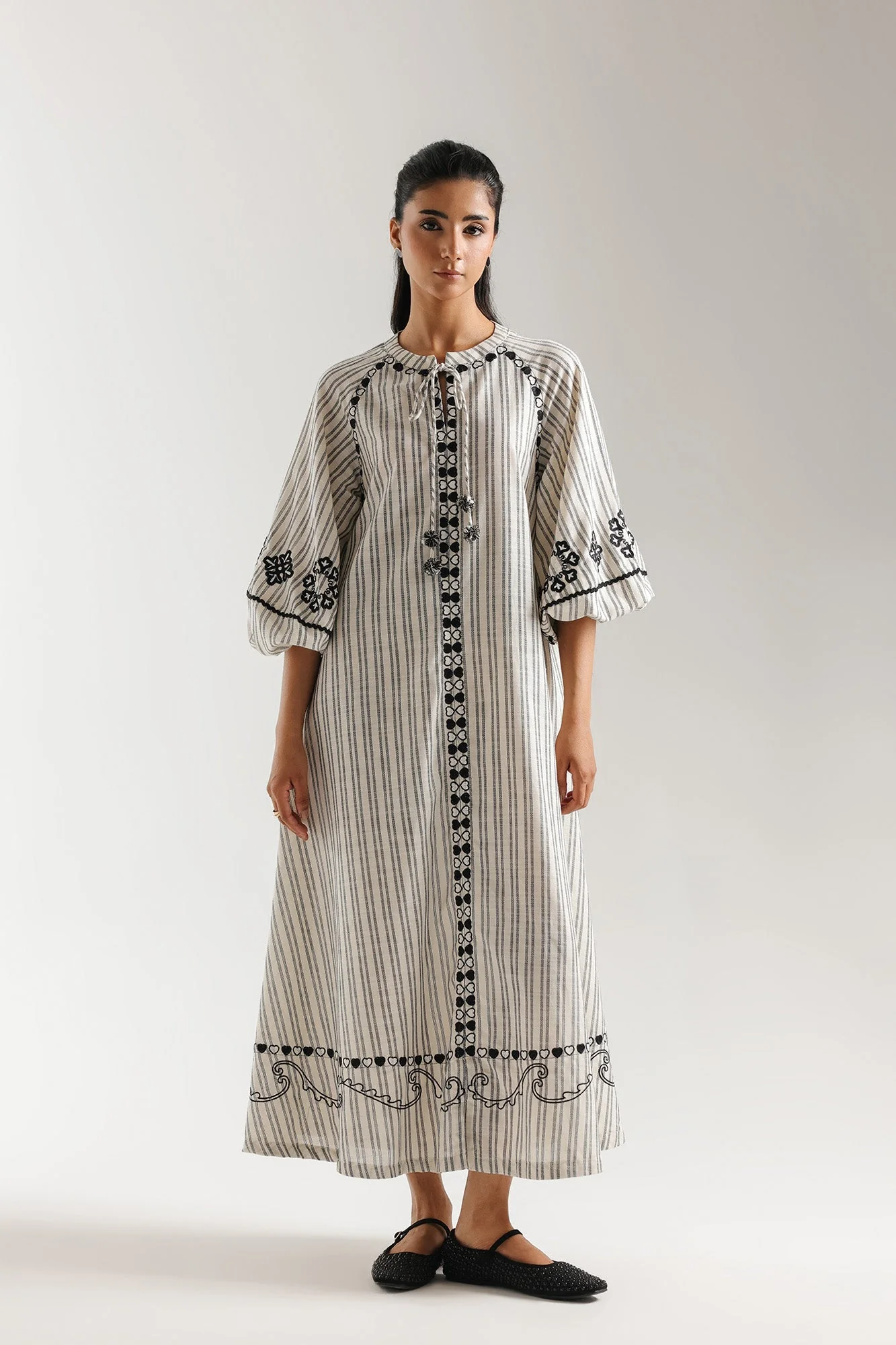 EMBROIDERED DRESS (E1010/101/005) - Image 2