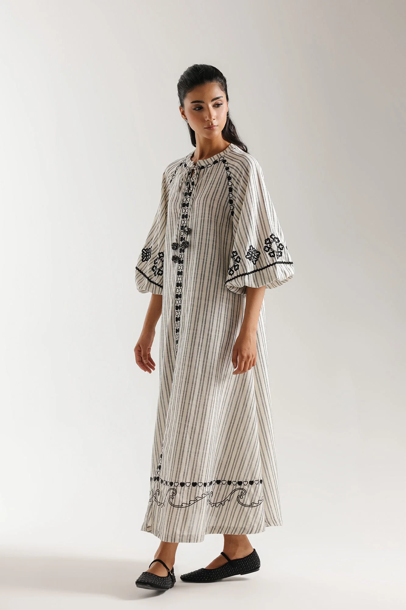 EMBROIDERED DRESS (E1010/101/005) - Image 3