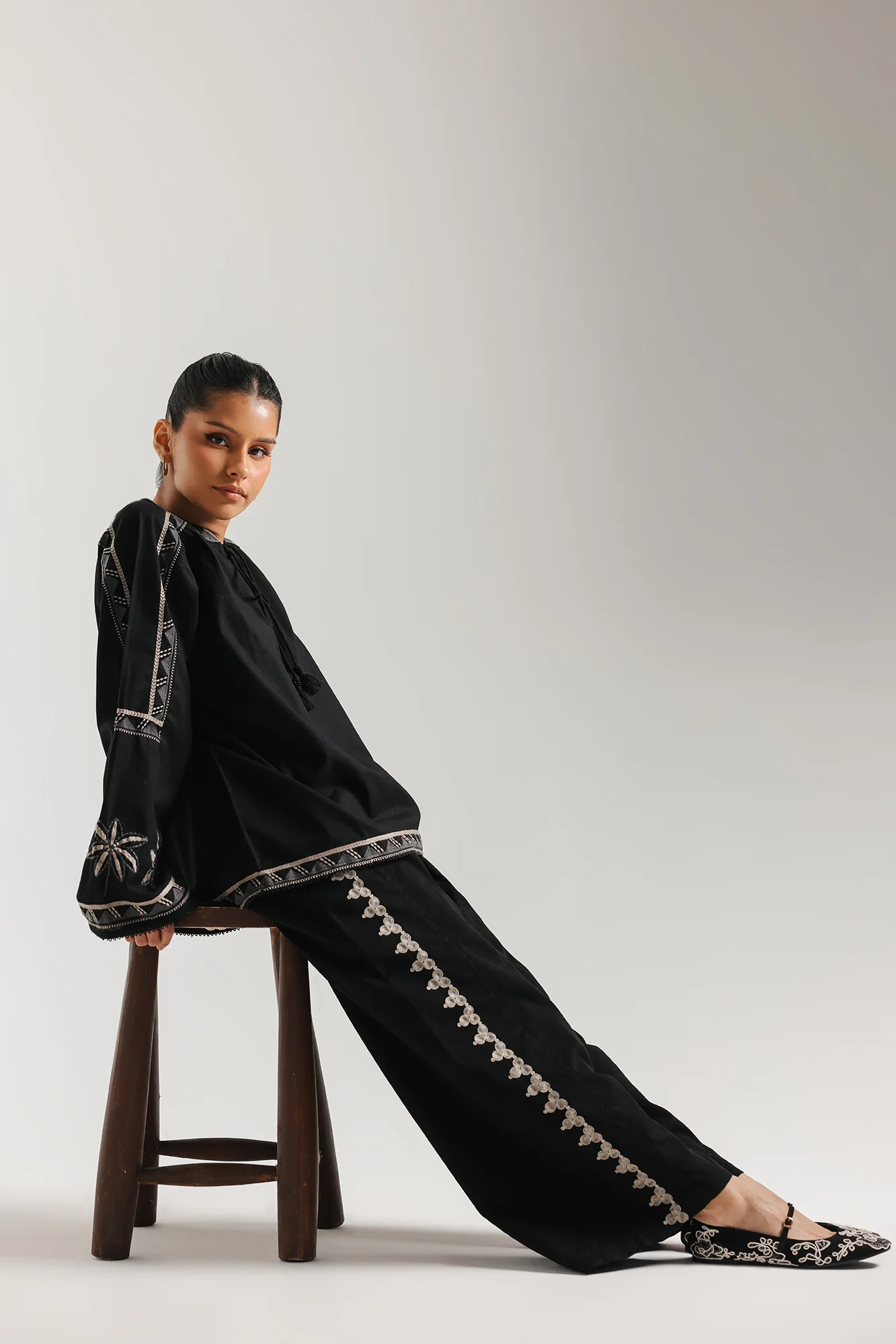 EMBROIDERED TOP (E1110/101/902) - Image 6