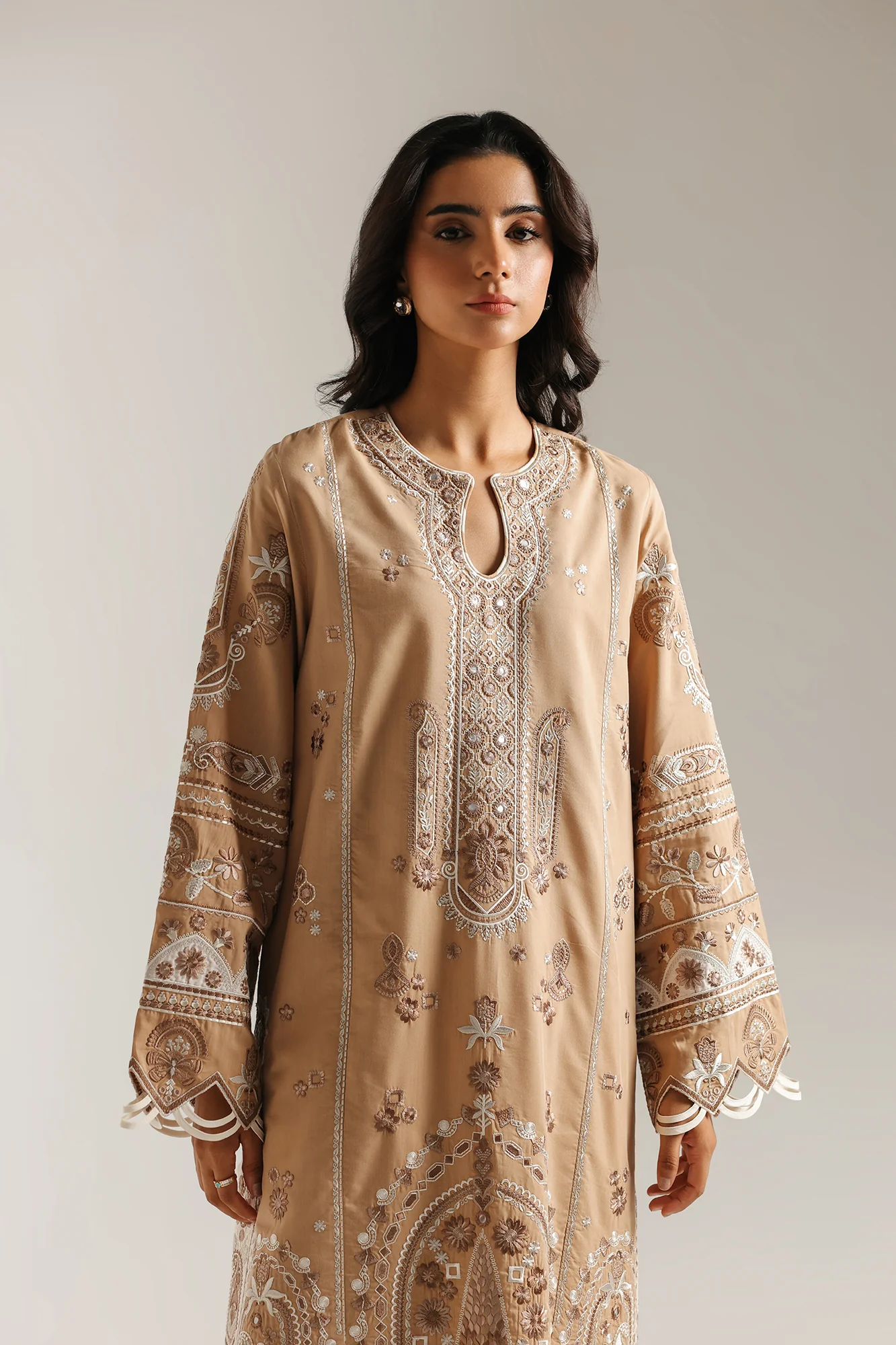 EMBROIDERED SUIT (E3614/103/007) - Image 5