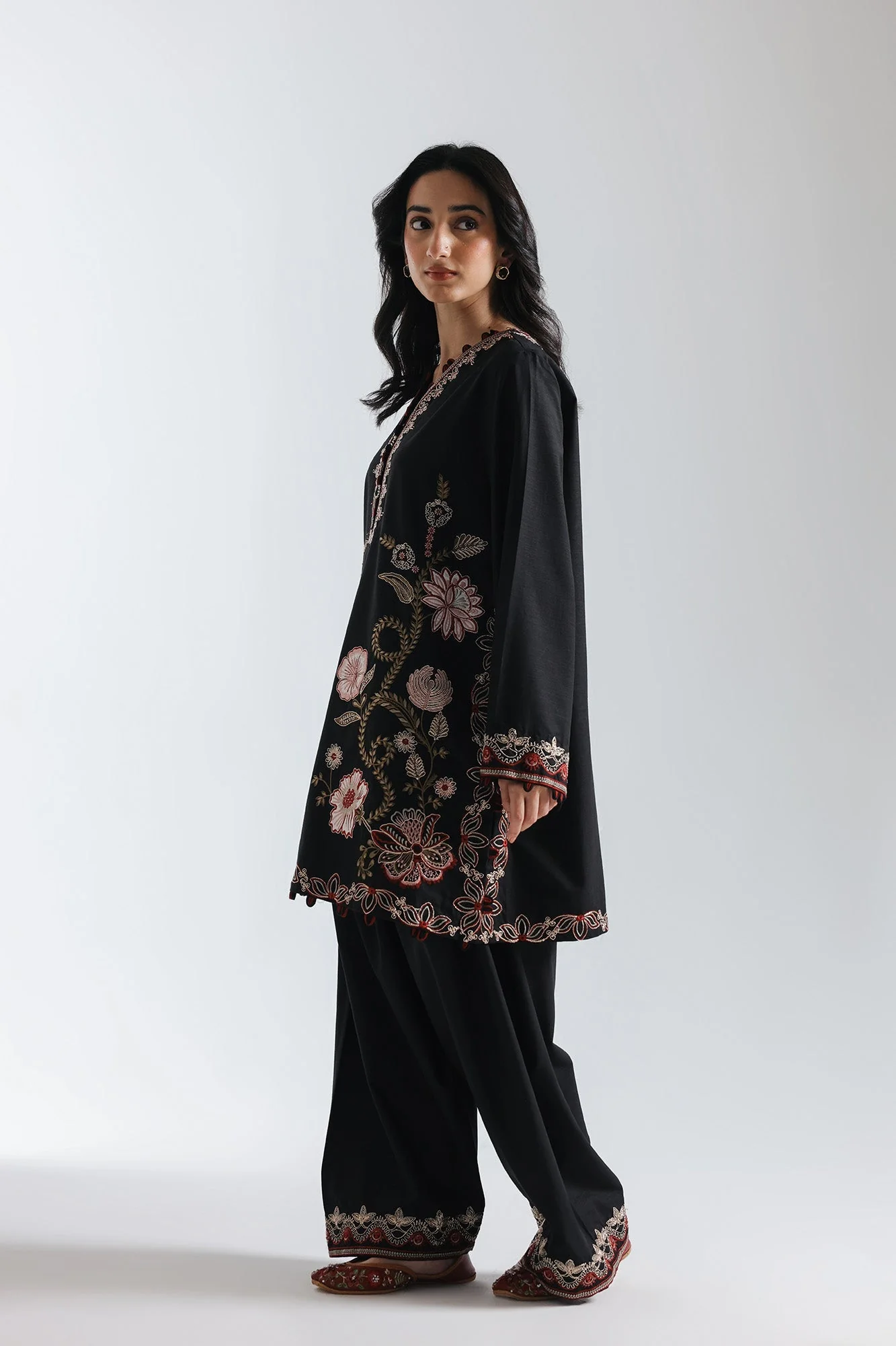 EMBROIDERED SUIT (E3682/103/902) - Image 3