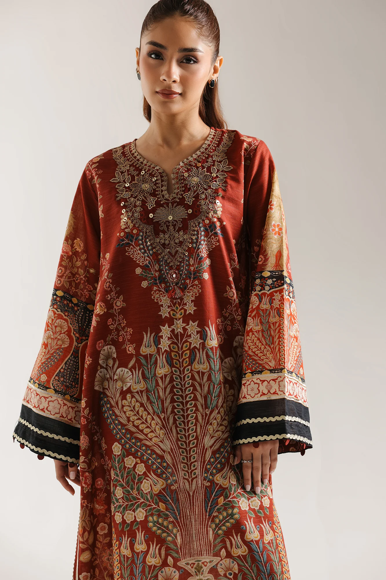 EMBROIDERED KAFTAN (E4015/103/305) - Image 5